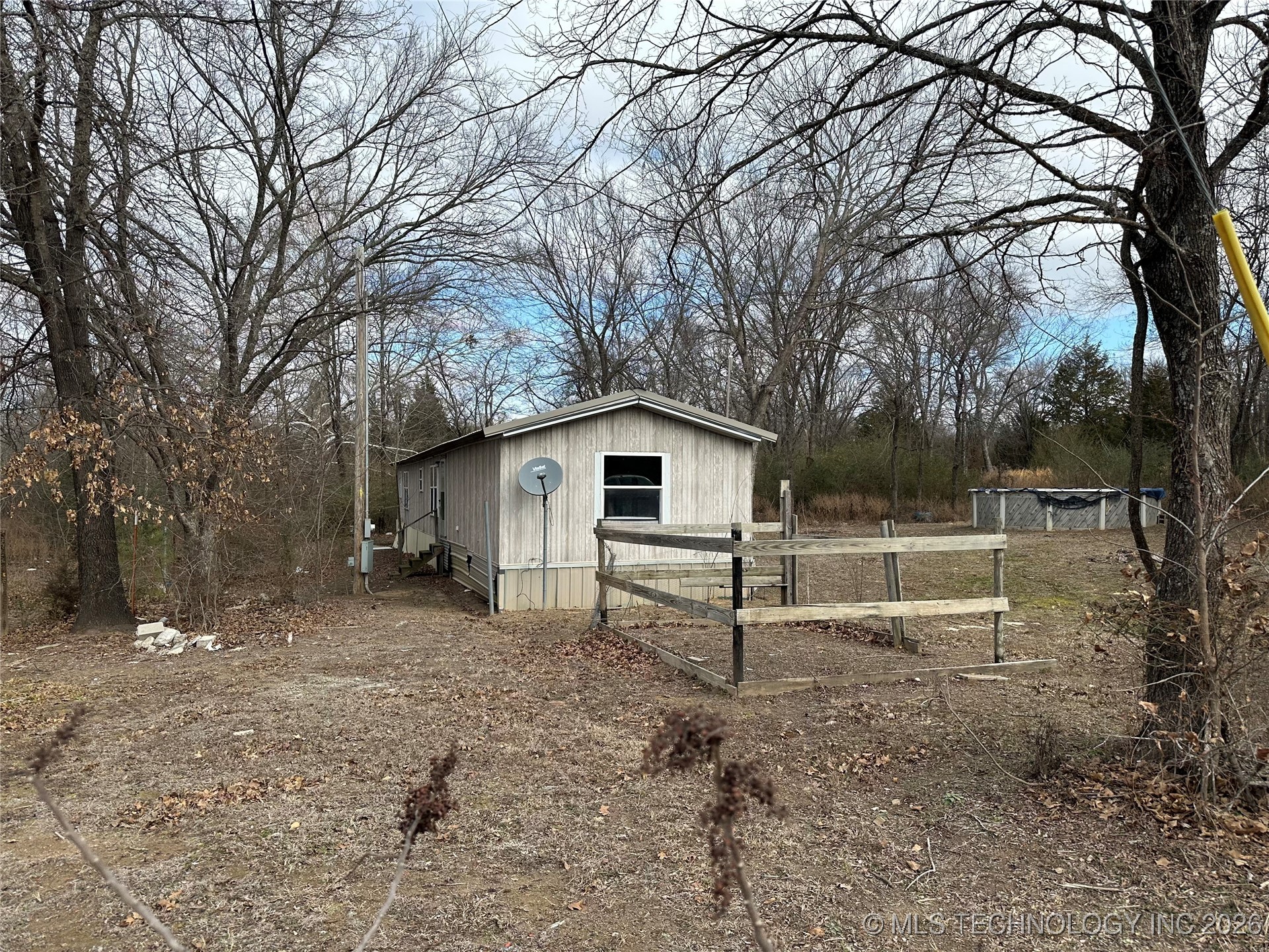 98016 N 3745 Road Property Photo 1