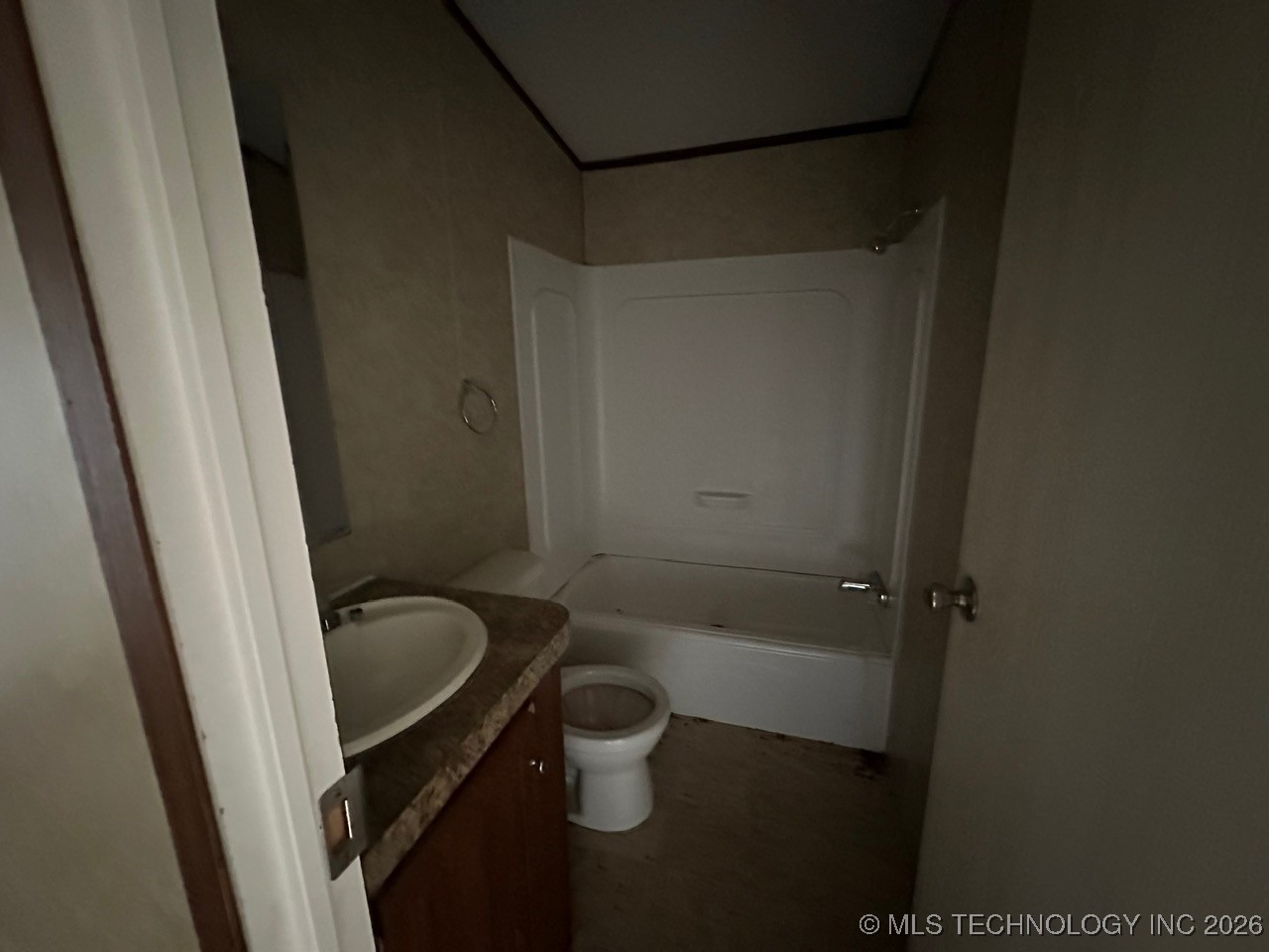 98016 N 3745 Road Property Photo 17