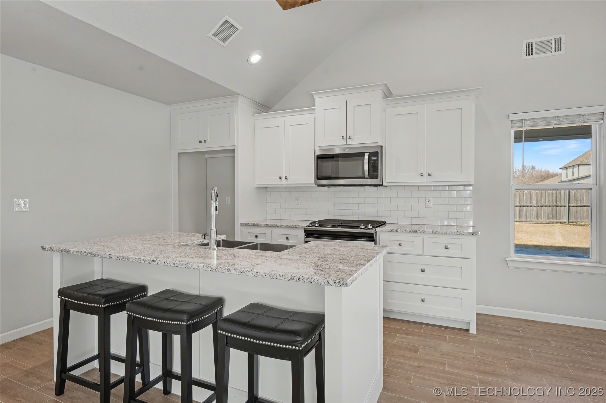 22613 E 102nd Street S Property Photo 11