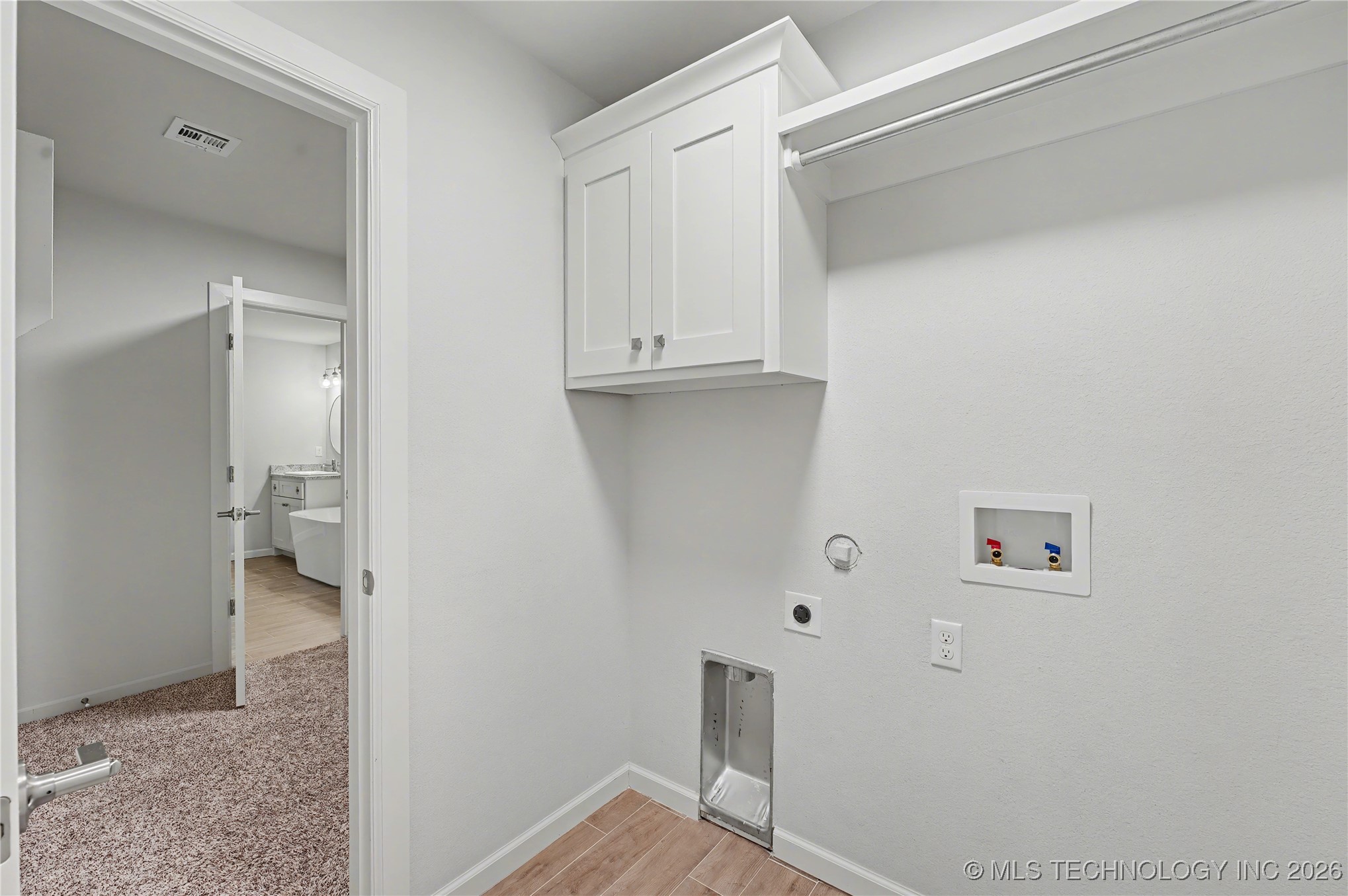 22613 E 102nd Street S Property Photo 20