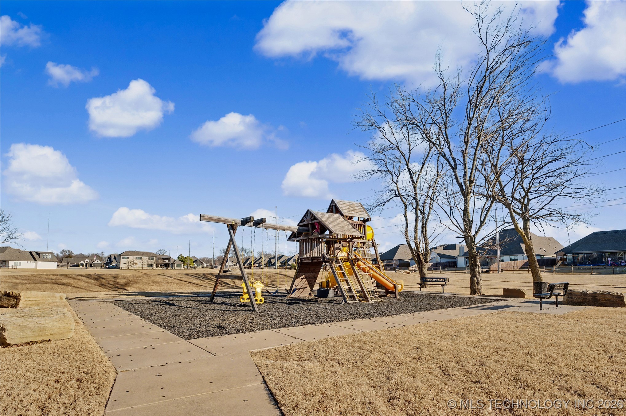 22613 E 102nd Street S Property Photo 28
