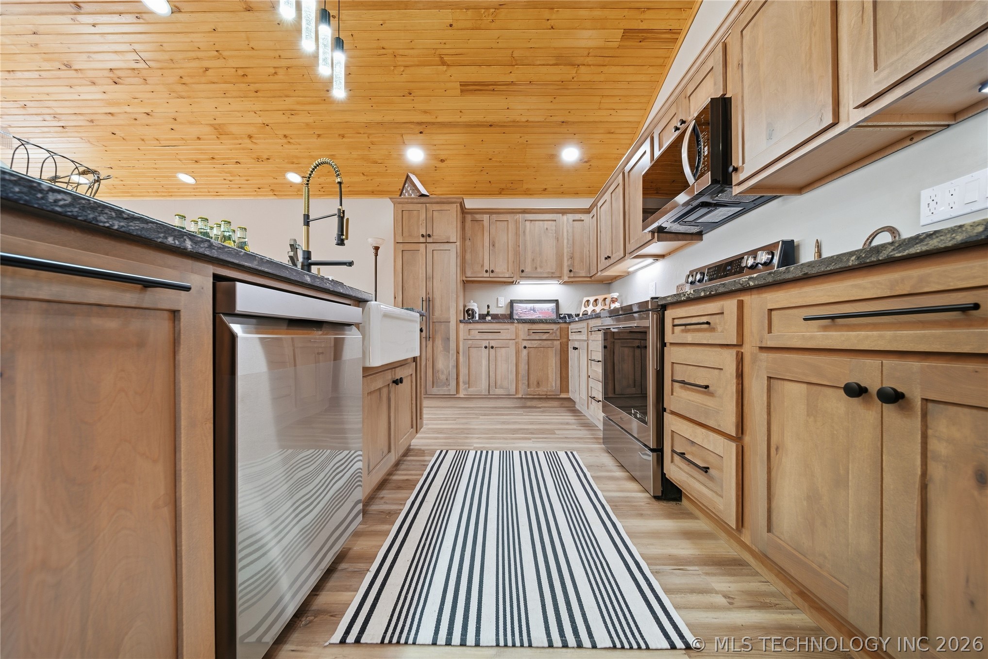 451070 E 320 Road Property Photo 29