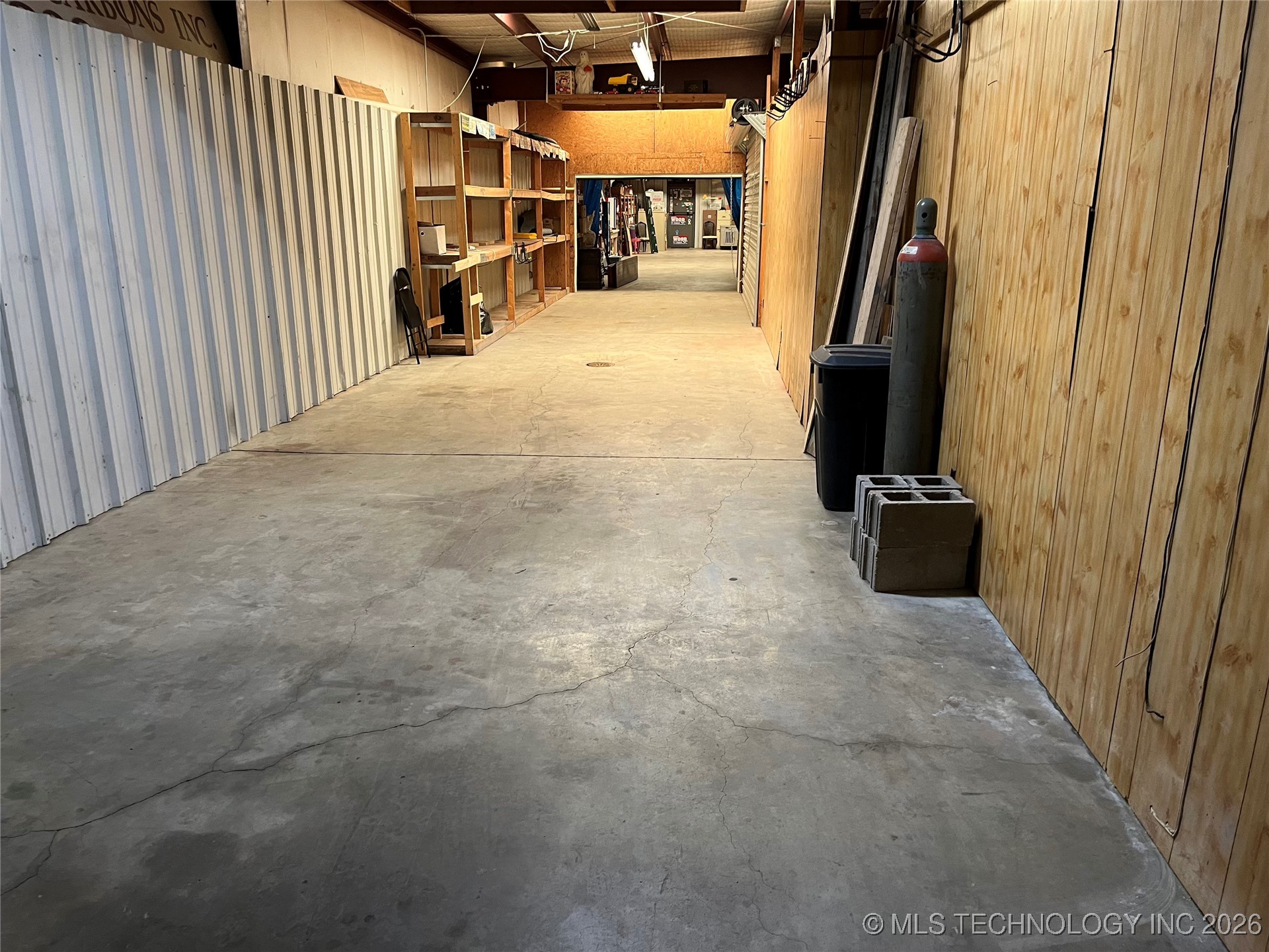 517 S Cherokee Street Property Photo 8