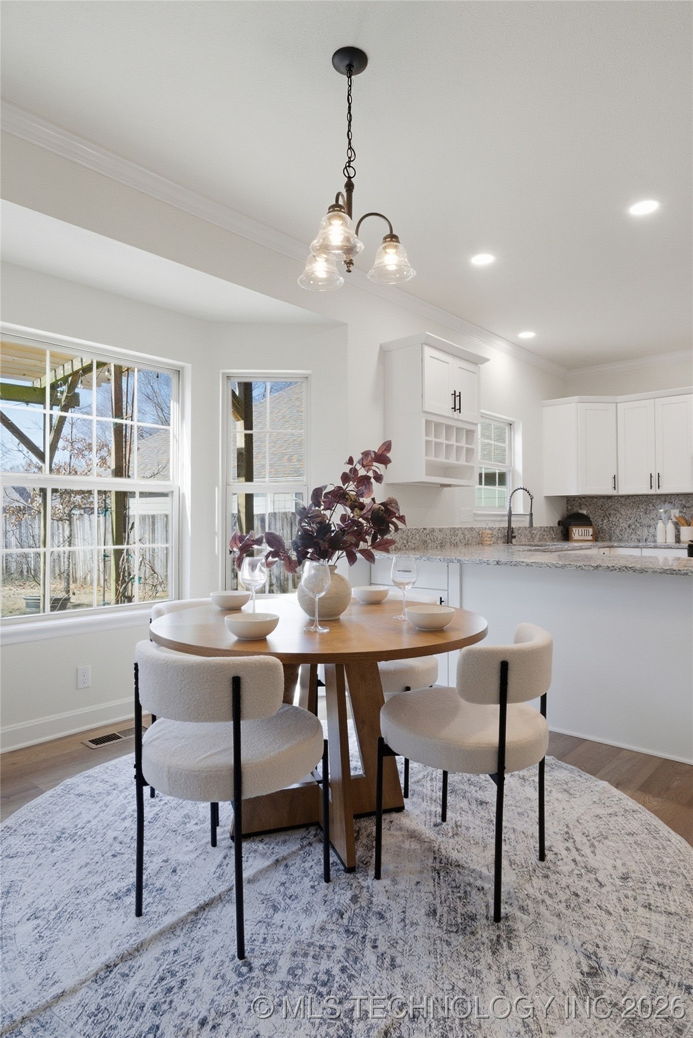 11410 S Mulberry Circle Property Photo 10