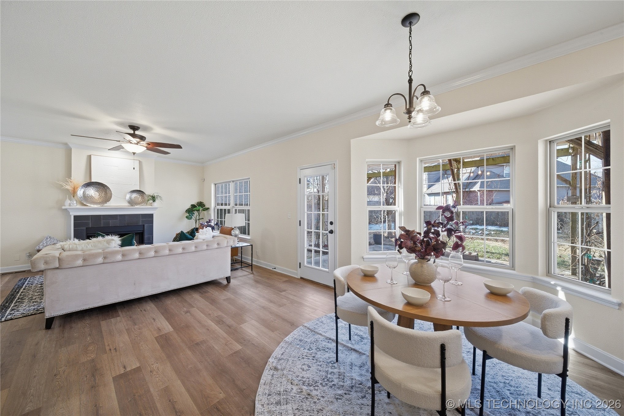 11410 S Mulberry Circle Property Photo 15