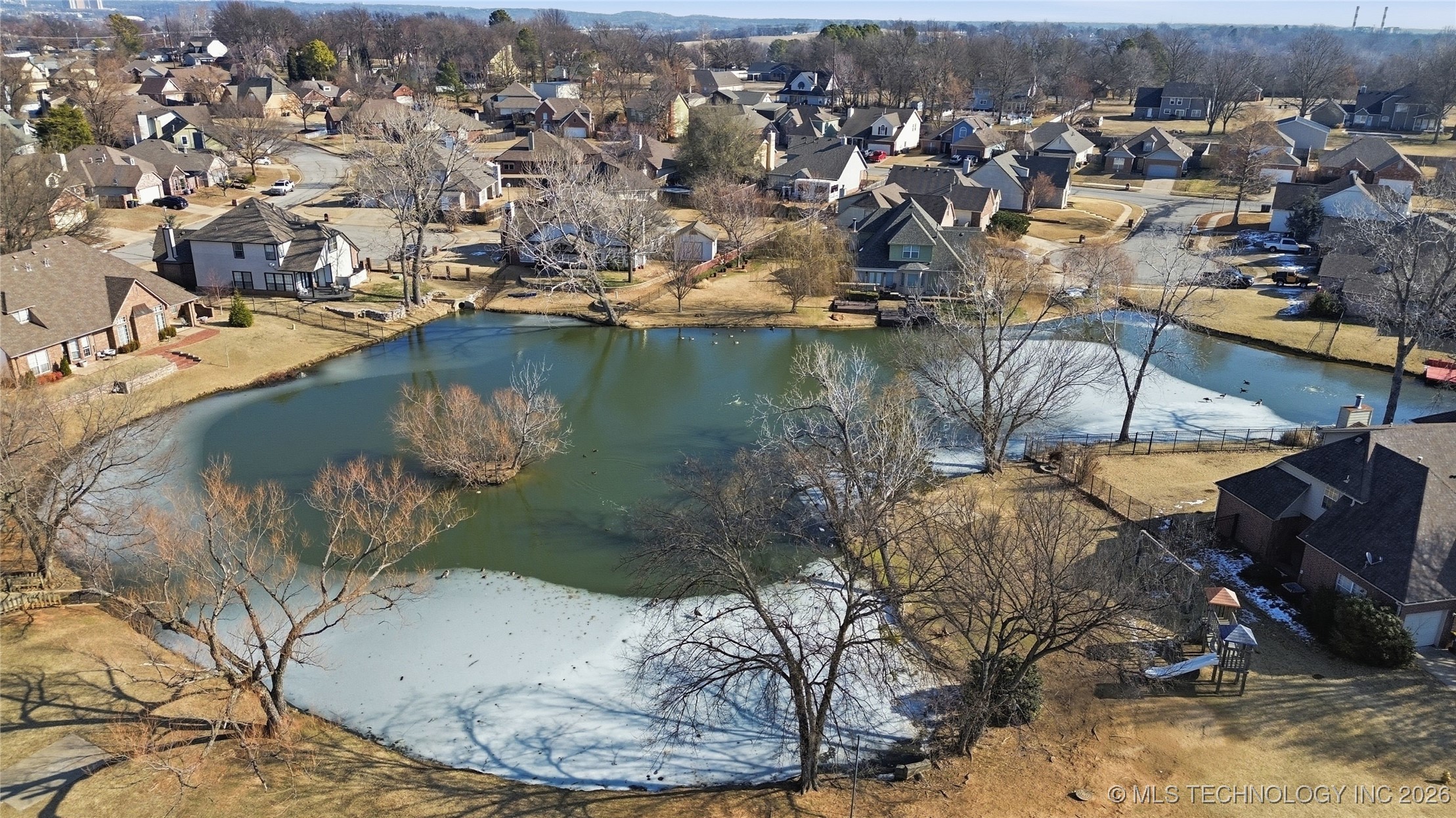 11410 S Mulberry Circle Property Photo 40