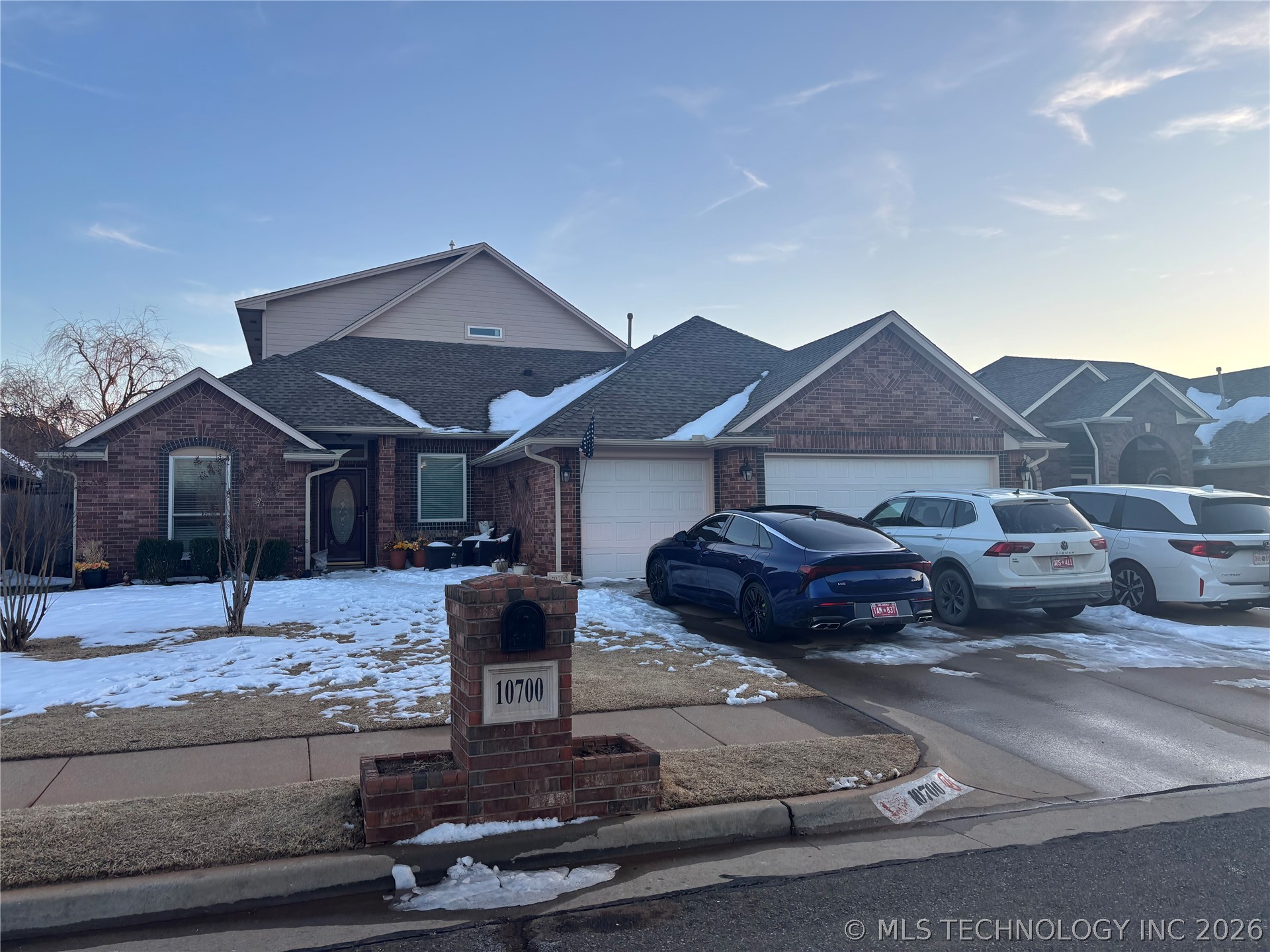 10700 NW 38th Street N