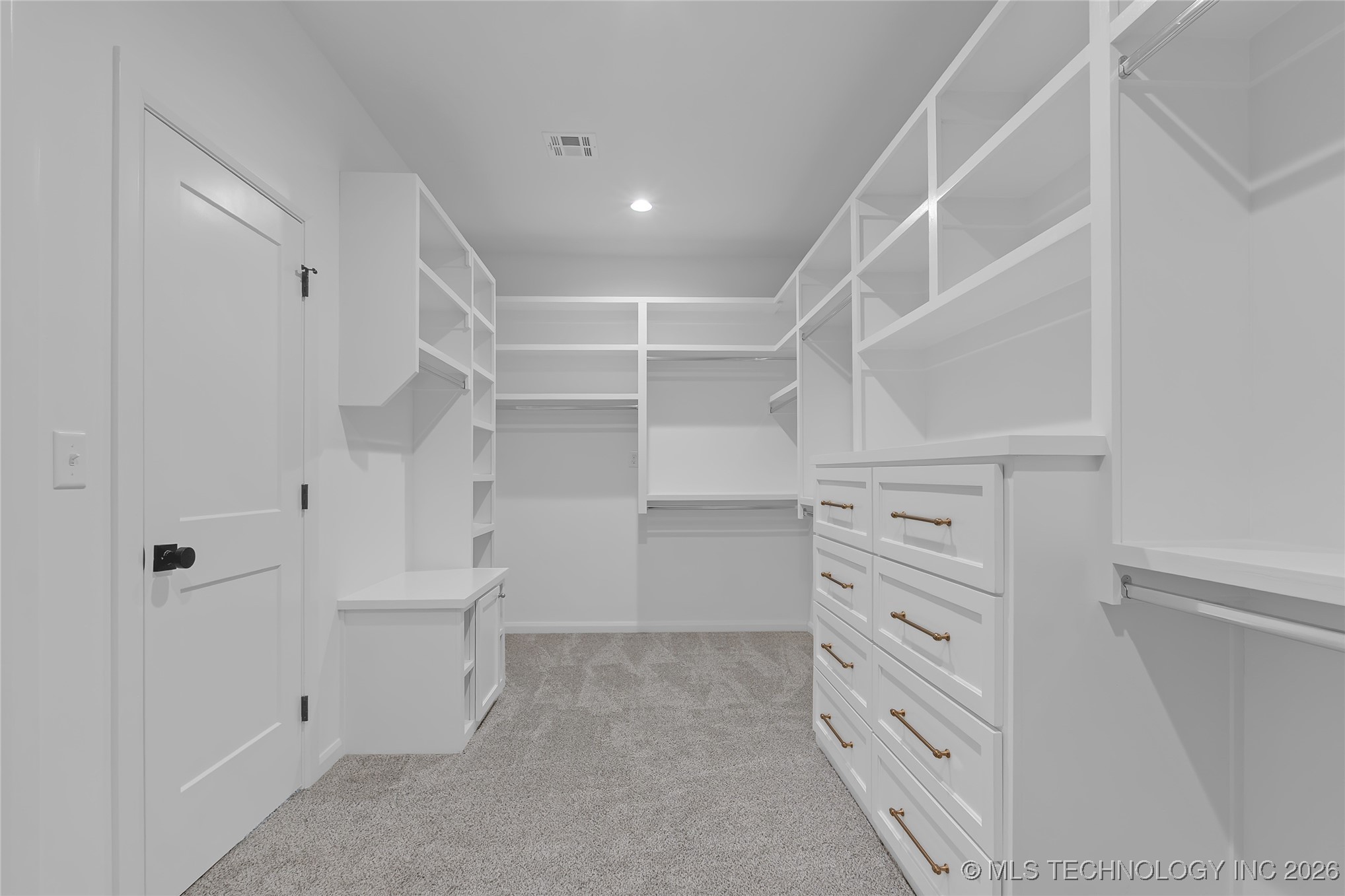 515 W El Paso Street Property Photo 70