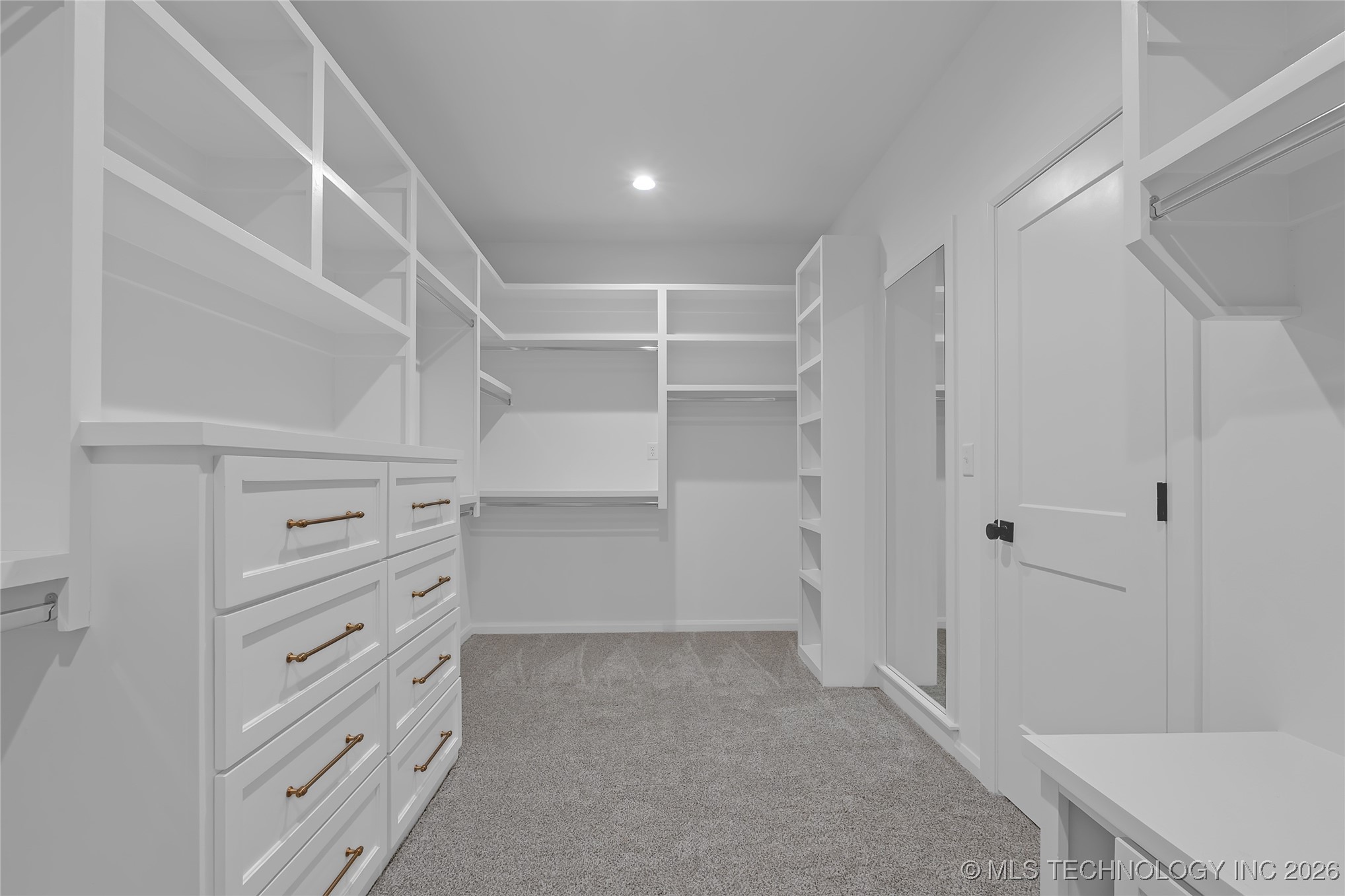 515 W El Paso Street Property Photo 71