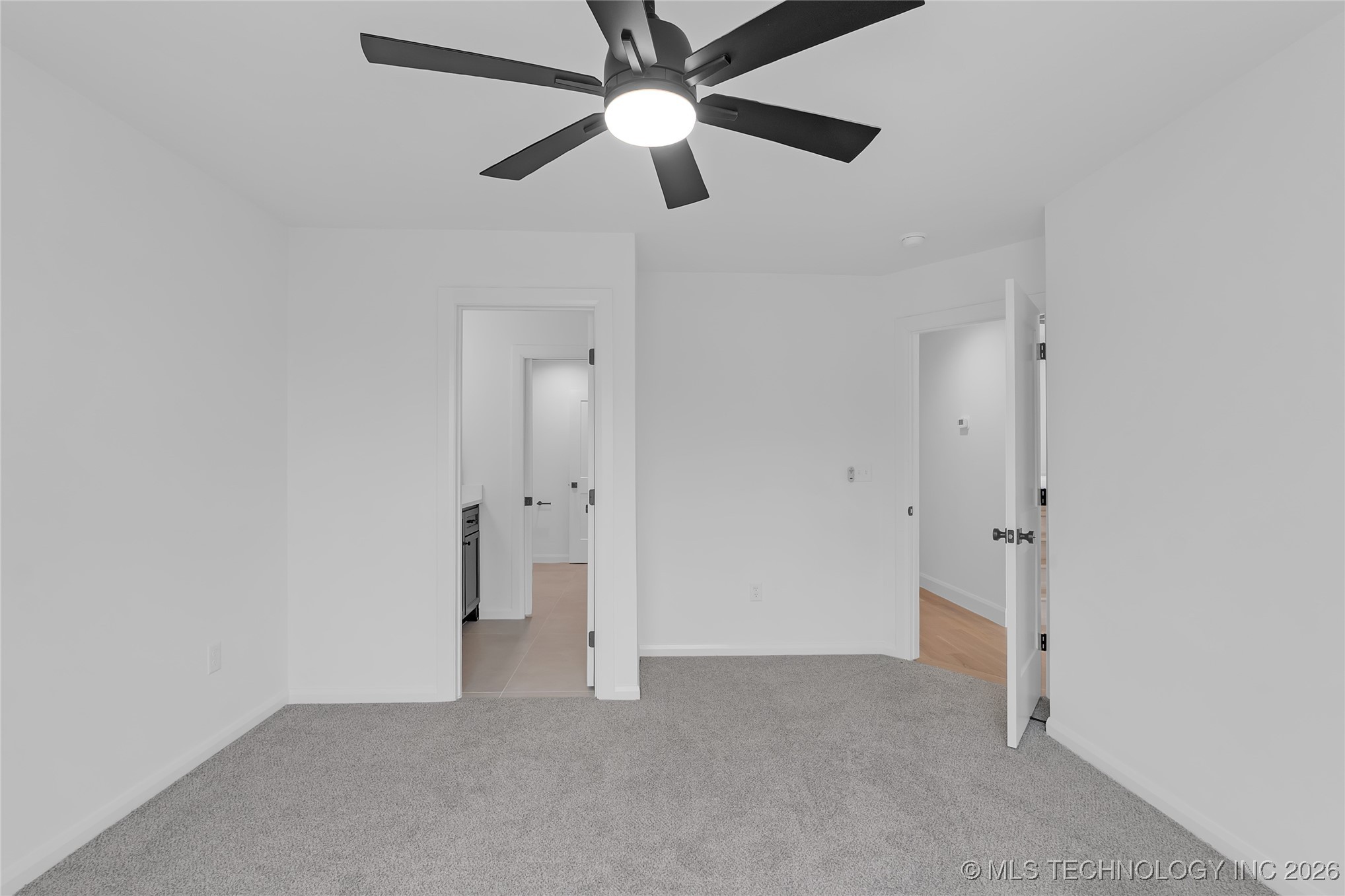 515 W El Paso Street Property Photo 80