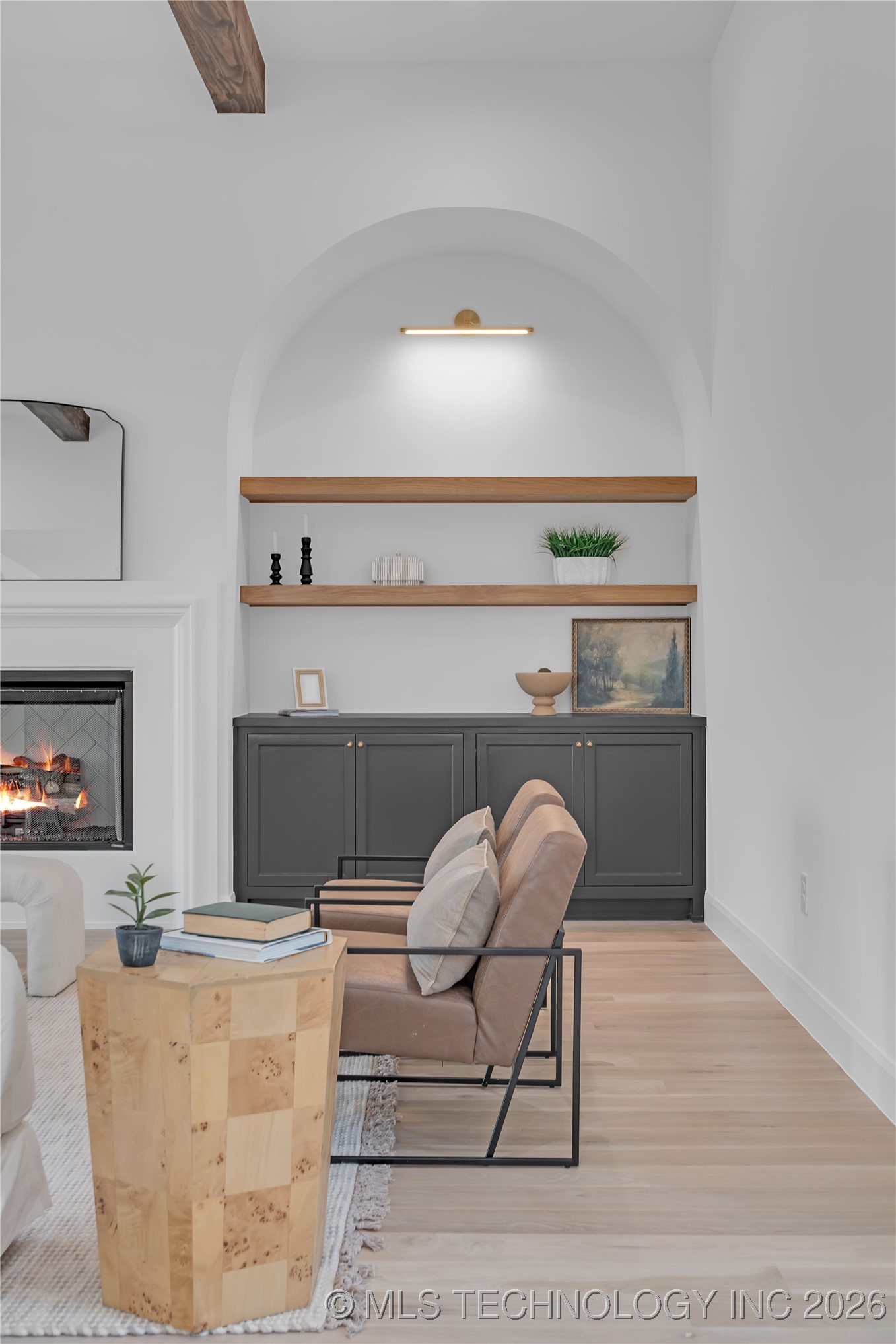 515 W El Paso Street Property Photo 90