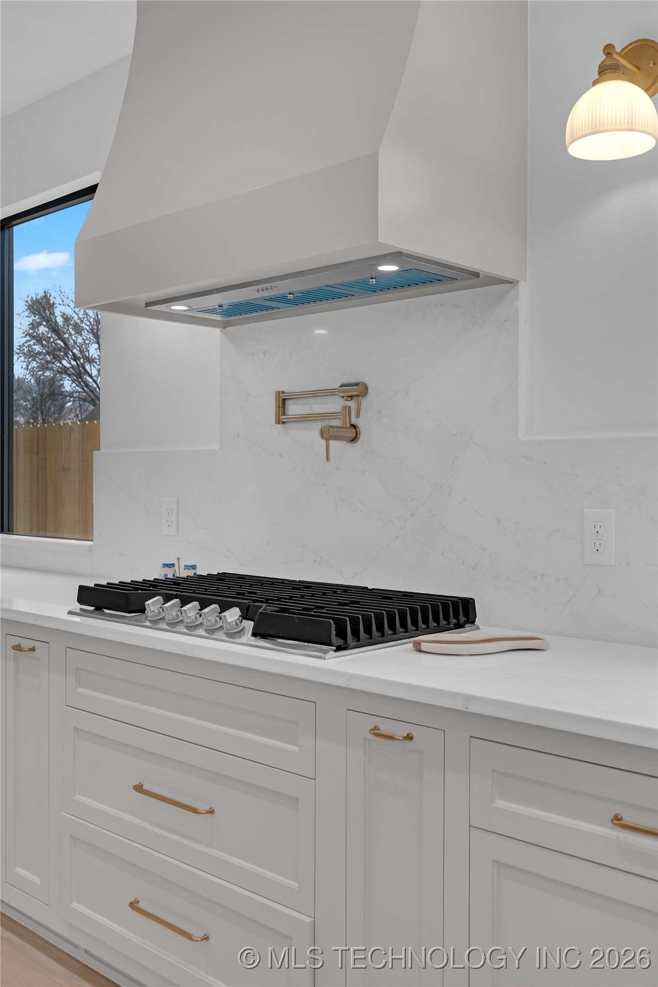 515 W El Paso Street Property Photo 96