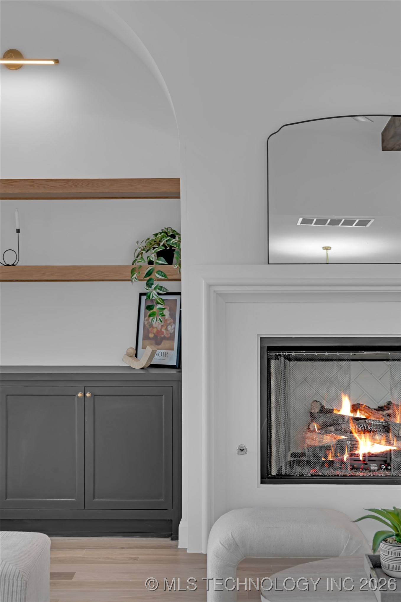 515 W El Paso Street Property Photo 99