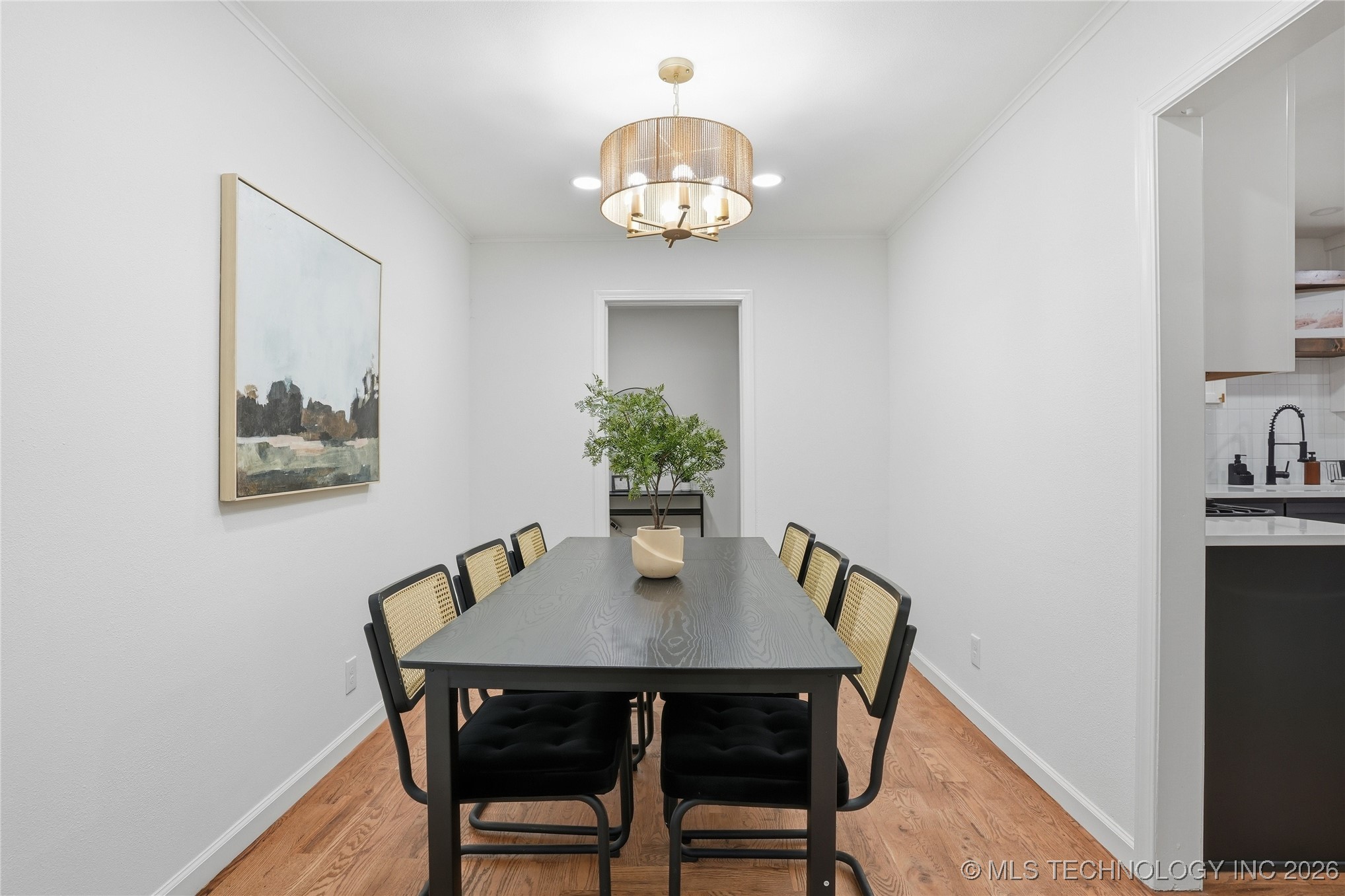 1416 E 50th Street Property Photo 7