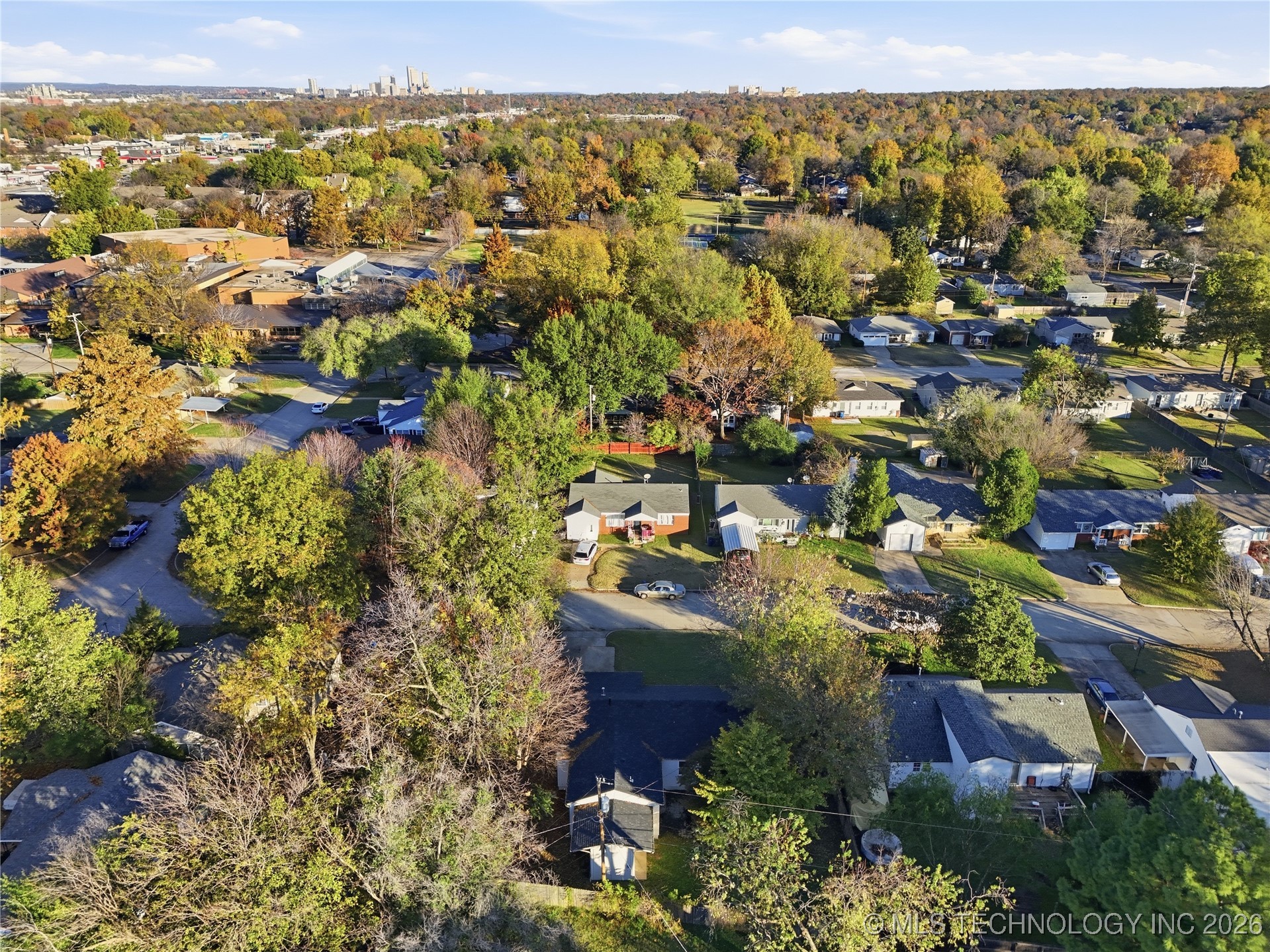 1416 E 50th Street Property Photo 13