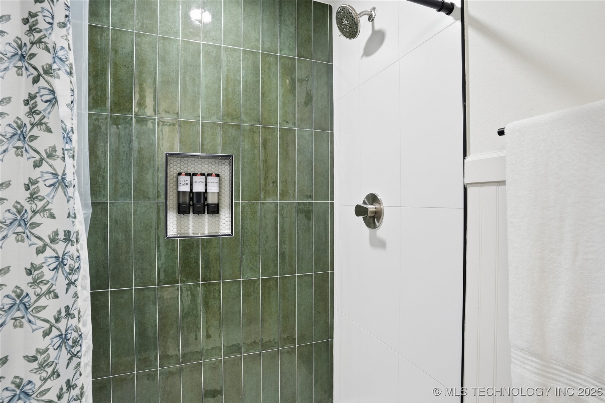 1416 E 50th Street Property Photo 32