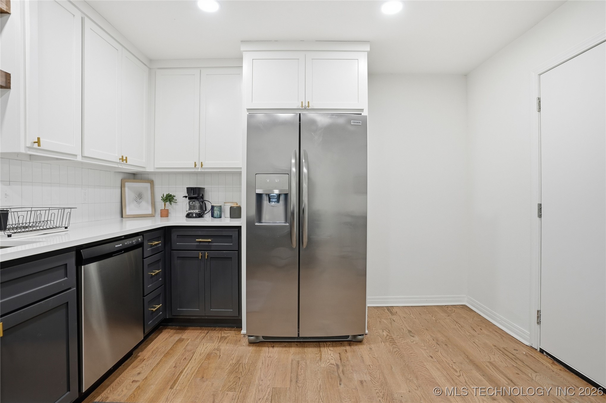 1416 E 50th Street Property Photo 35