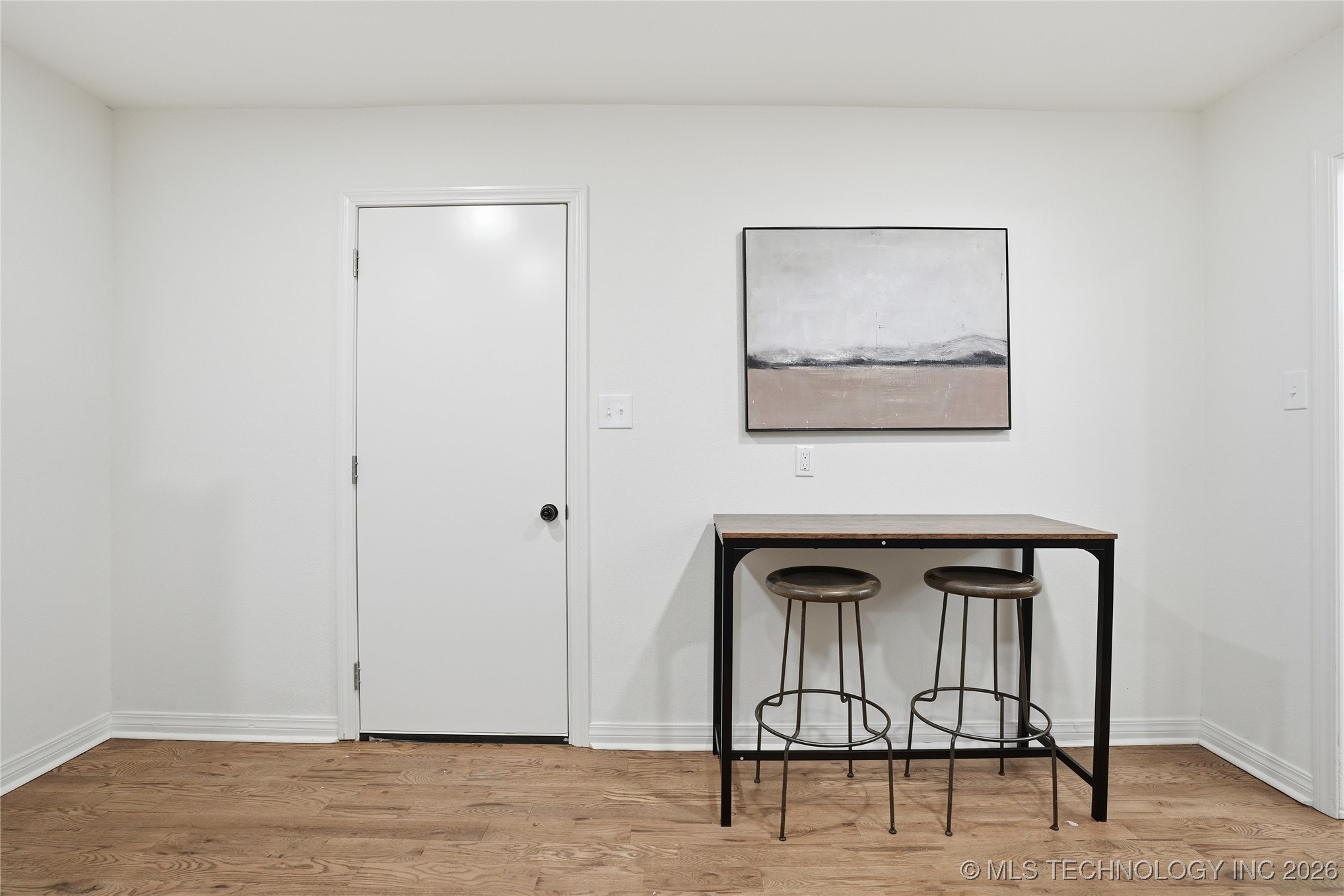 1416 E 50th Street Property Photo 39