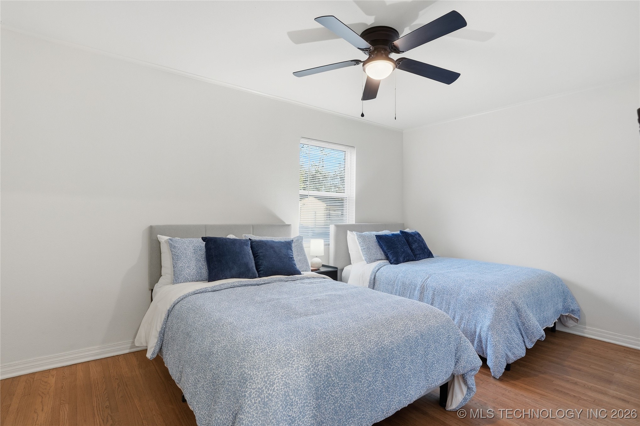 1416 E 50th Street Property Photo 45