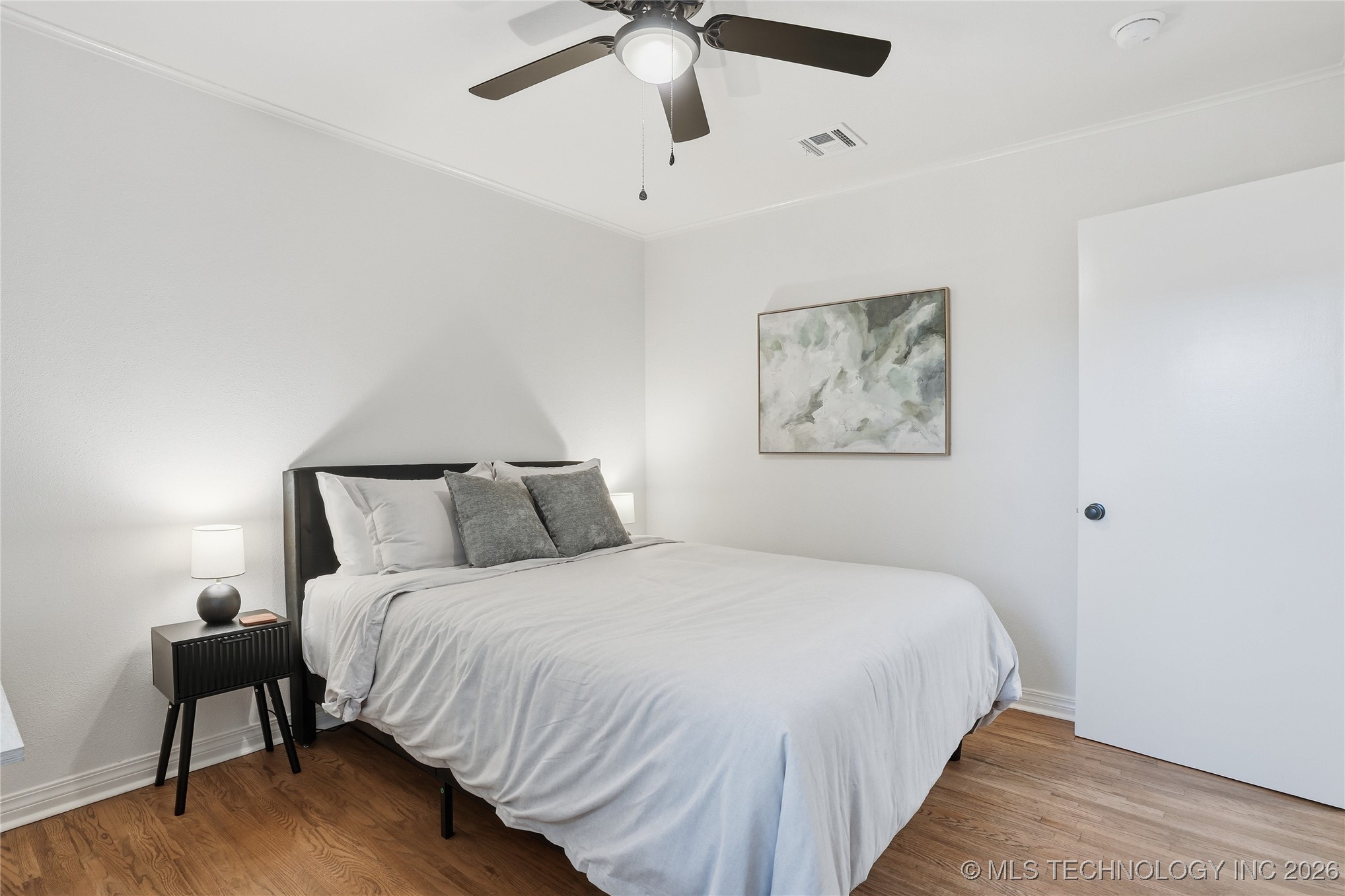 1416 E 50th Street Property Photo 59