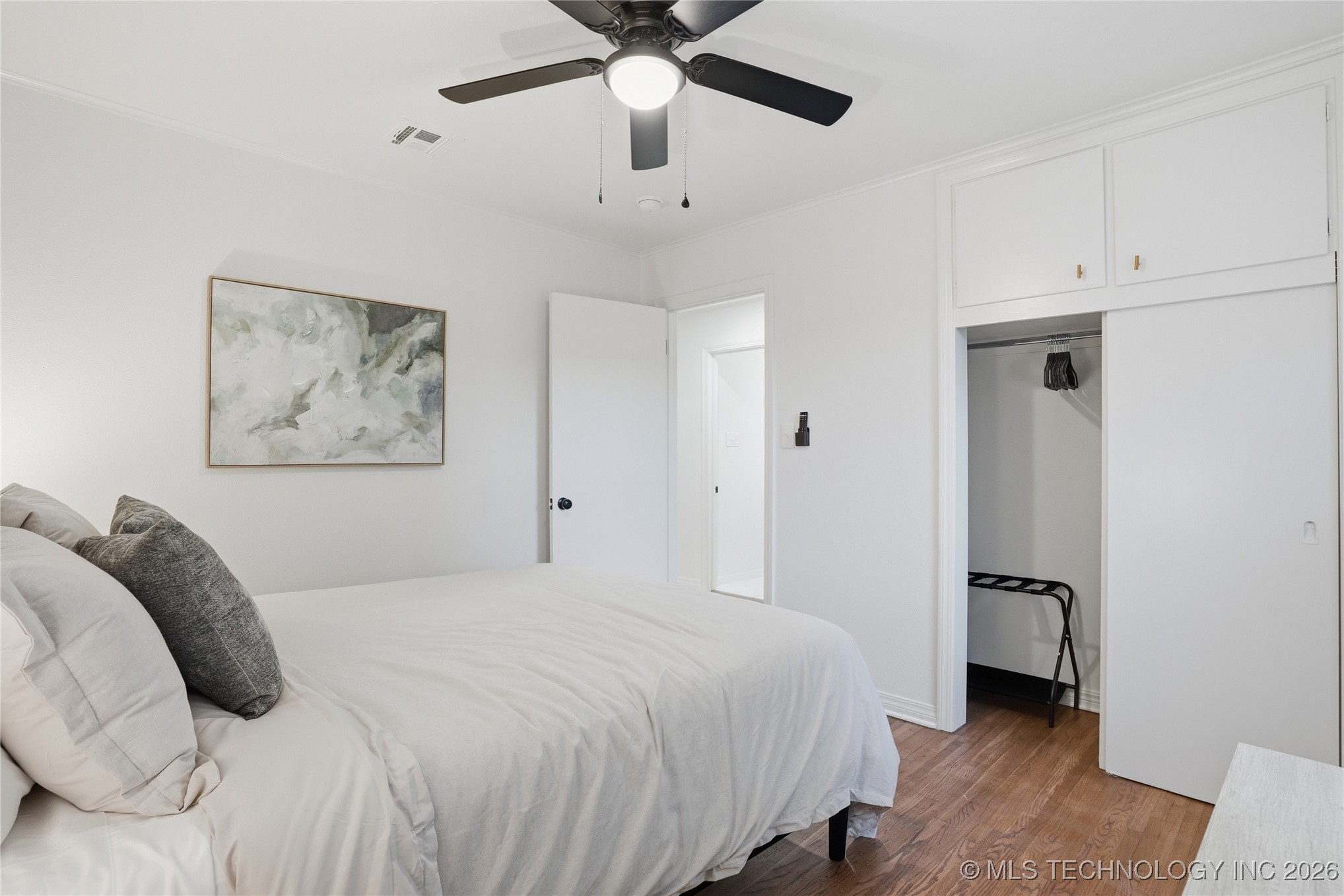 1416 E 50th Street Property Photo 61