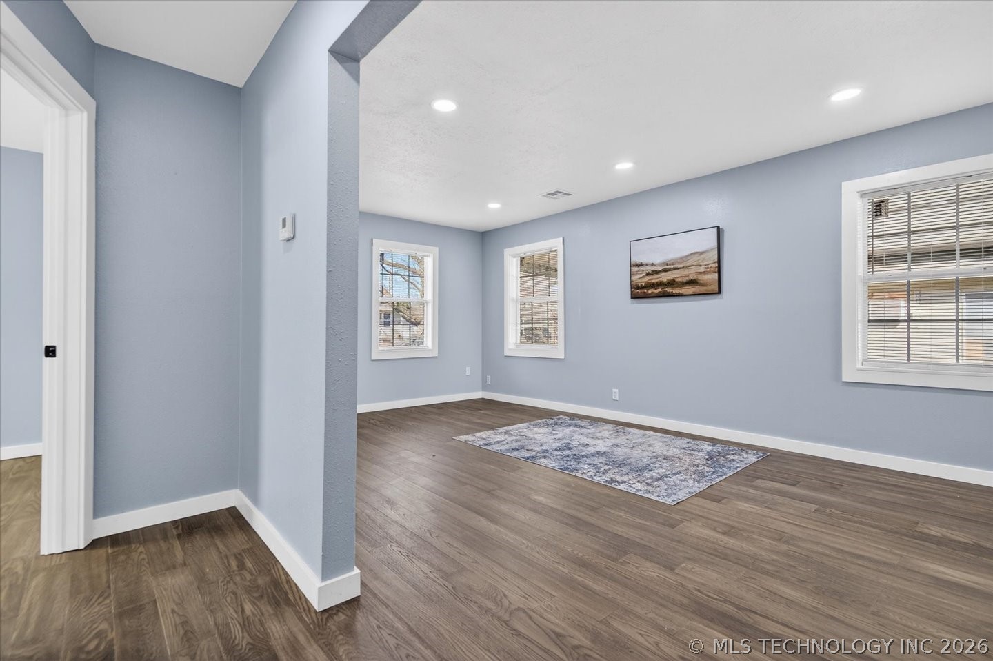 616 Se Greystone Avenue Property Photo 13