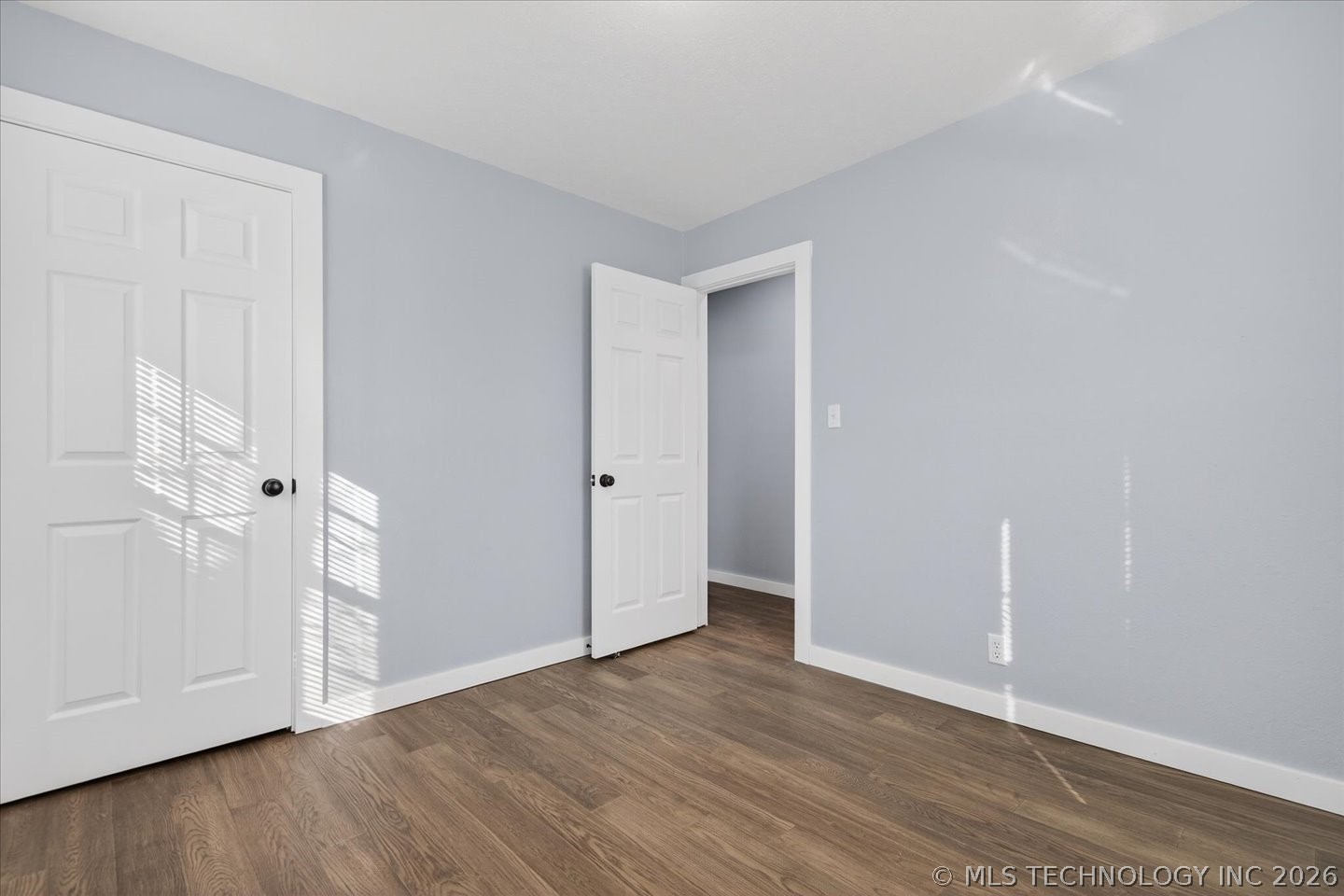 616 Se Greystone Avenue Property Photo 18