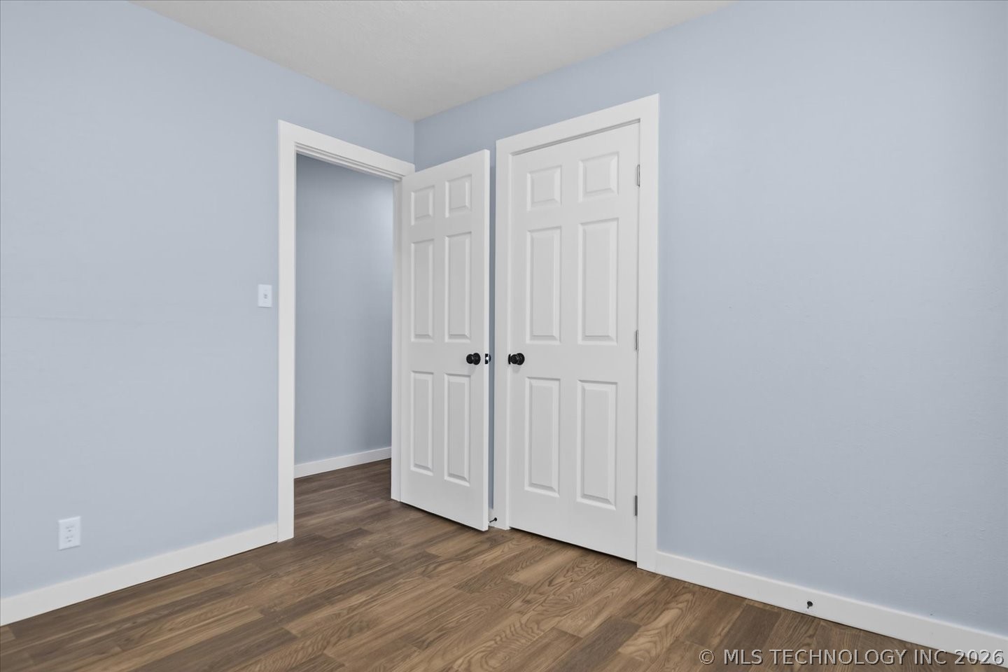 616 Se Greystone Avenue Property Photo 20