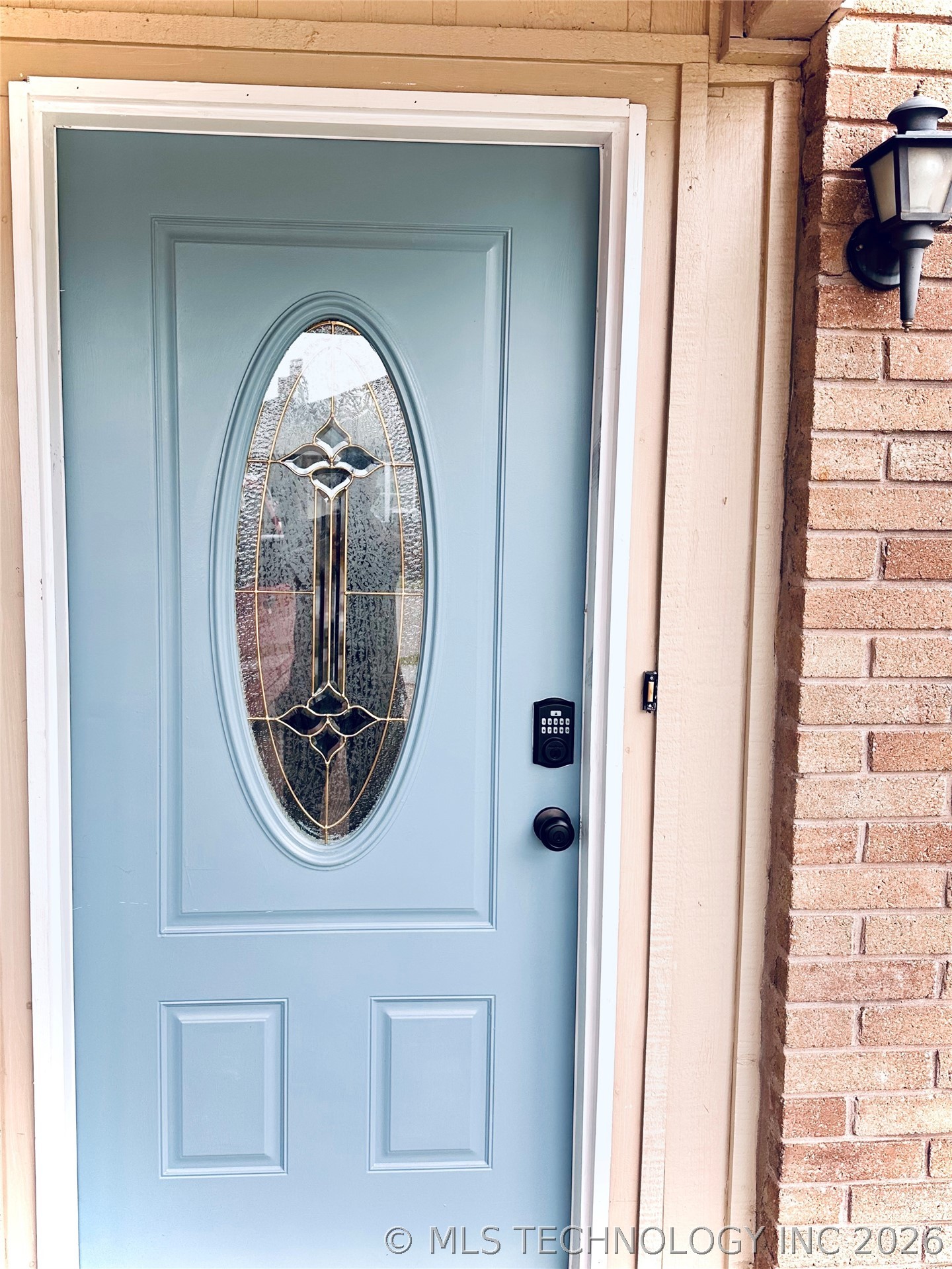 10928 E 16th Street Property Photo 2