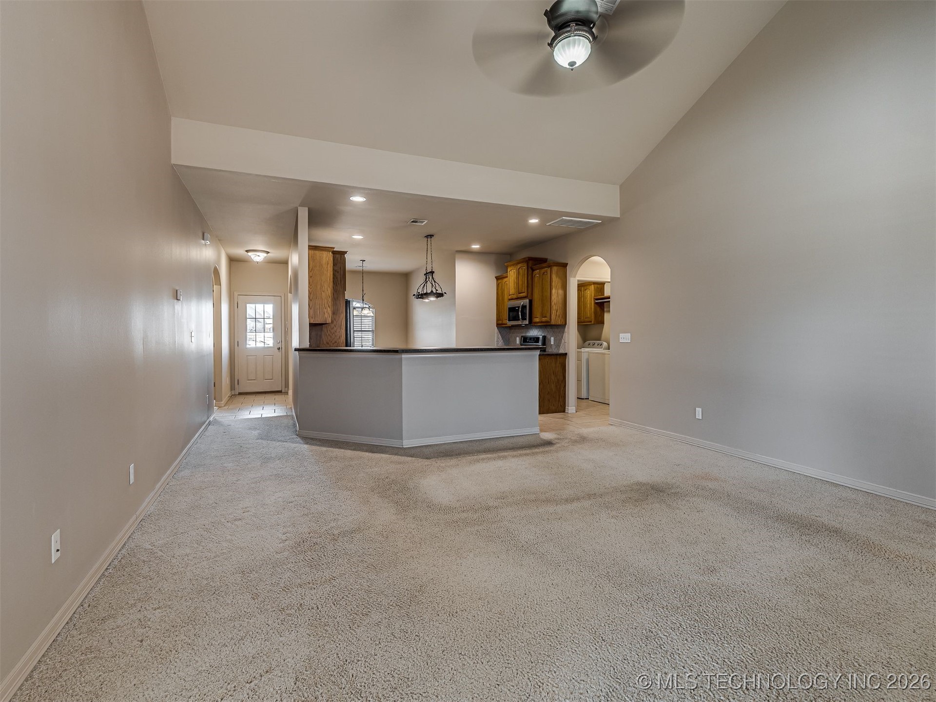 14921 Jordan Court Property Photo 7