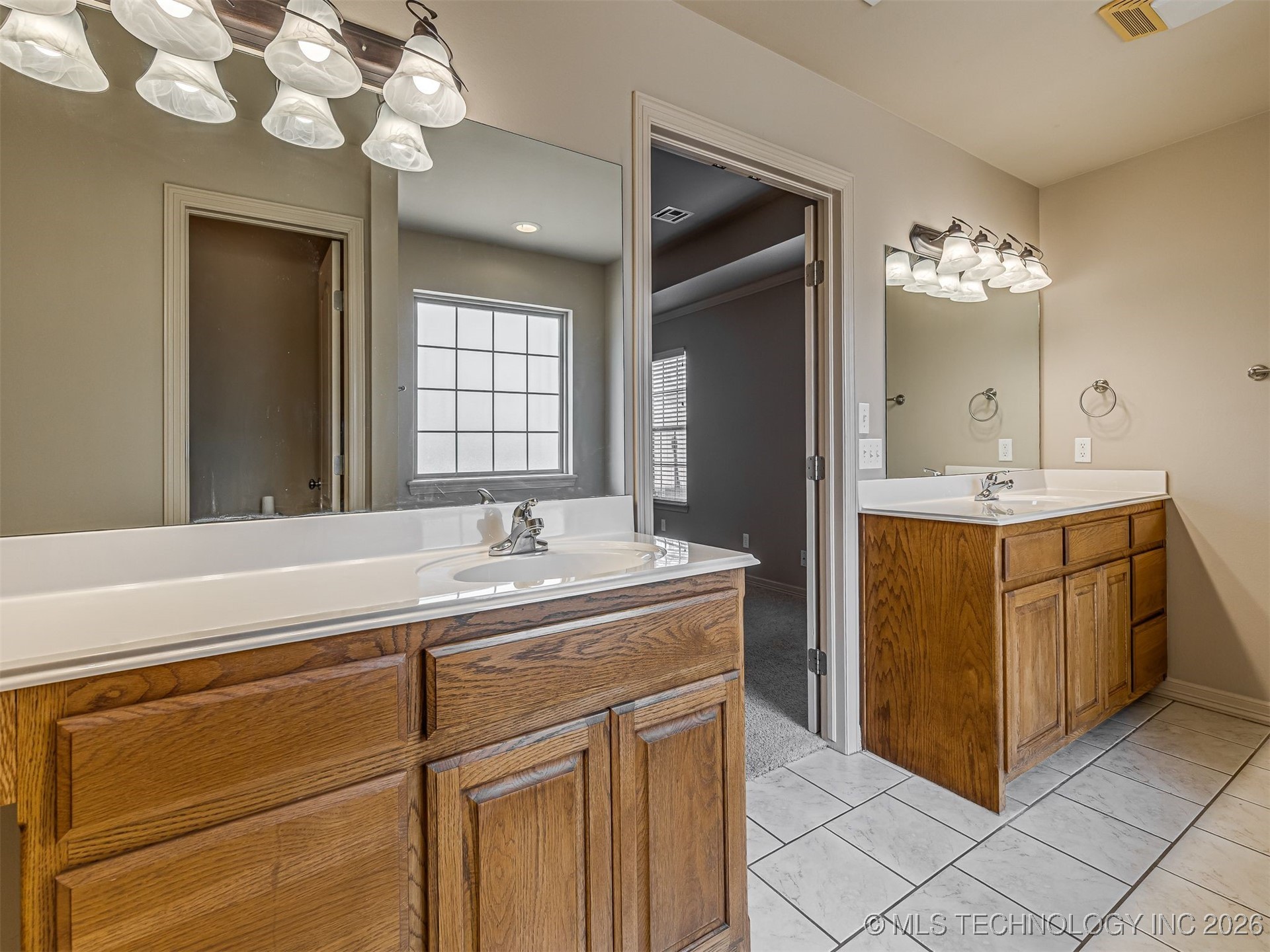 14921 Jordan Court Property Photo 21