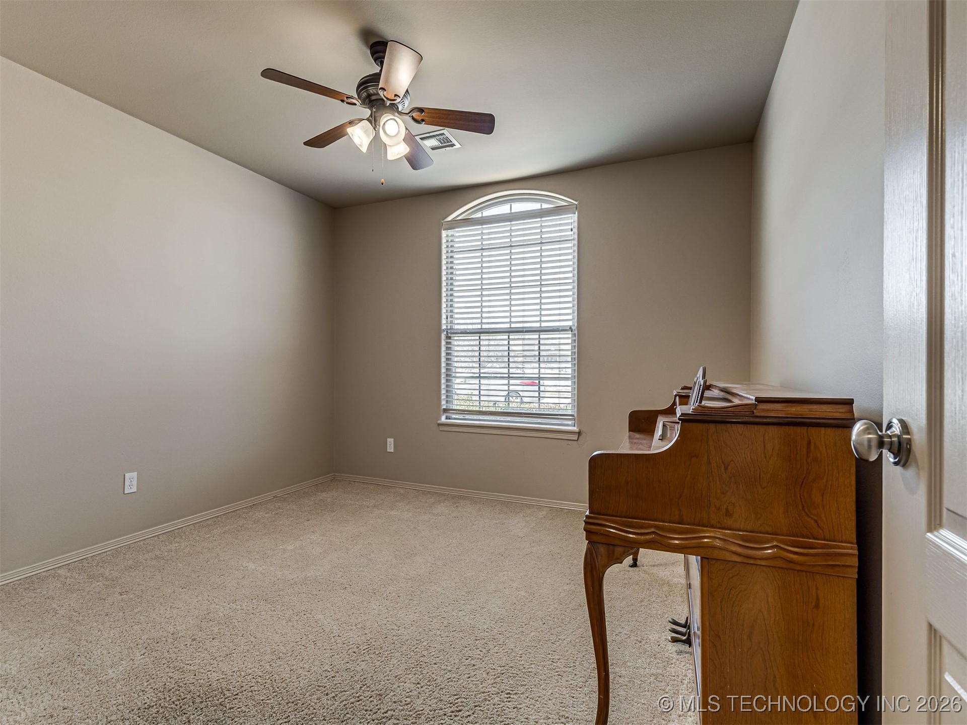 14921 Jordan Court Property Photo 29