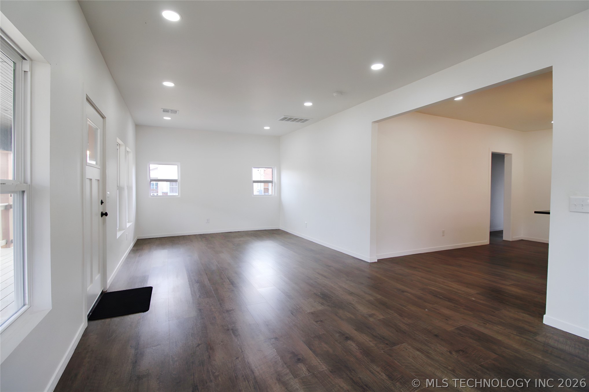 800 N Okmulgee Avenue Property Photo 7