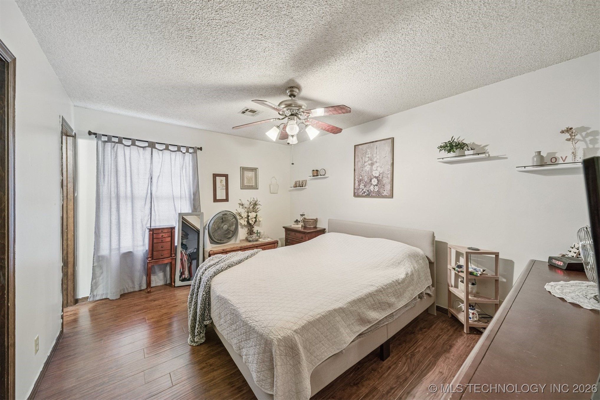 3600 Jennifer Property Photo 19