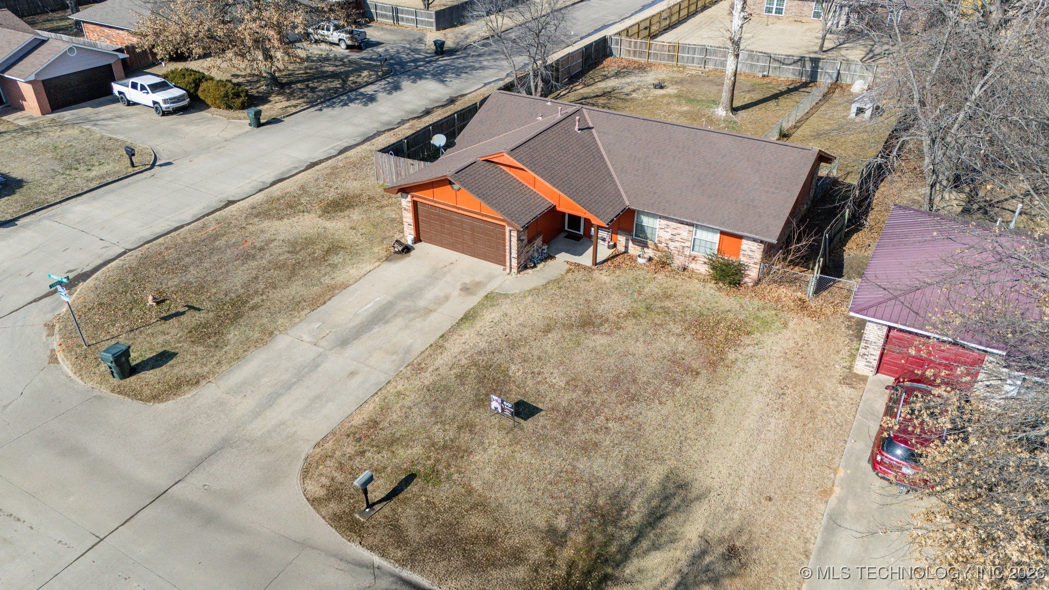 3600 Jennifer Property Photo 25