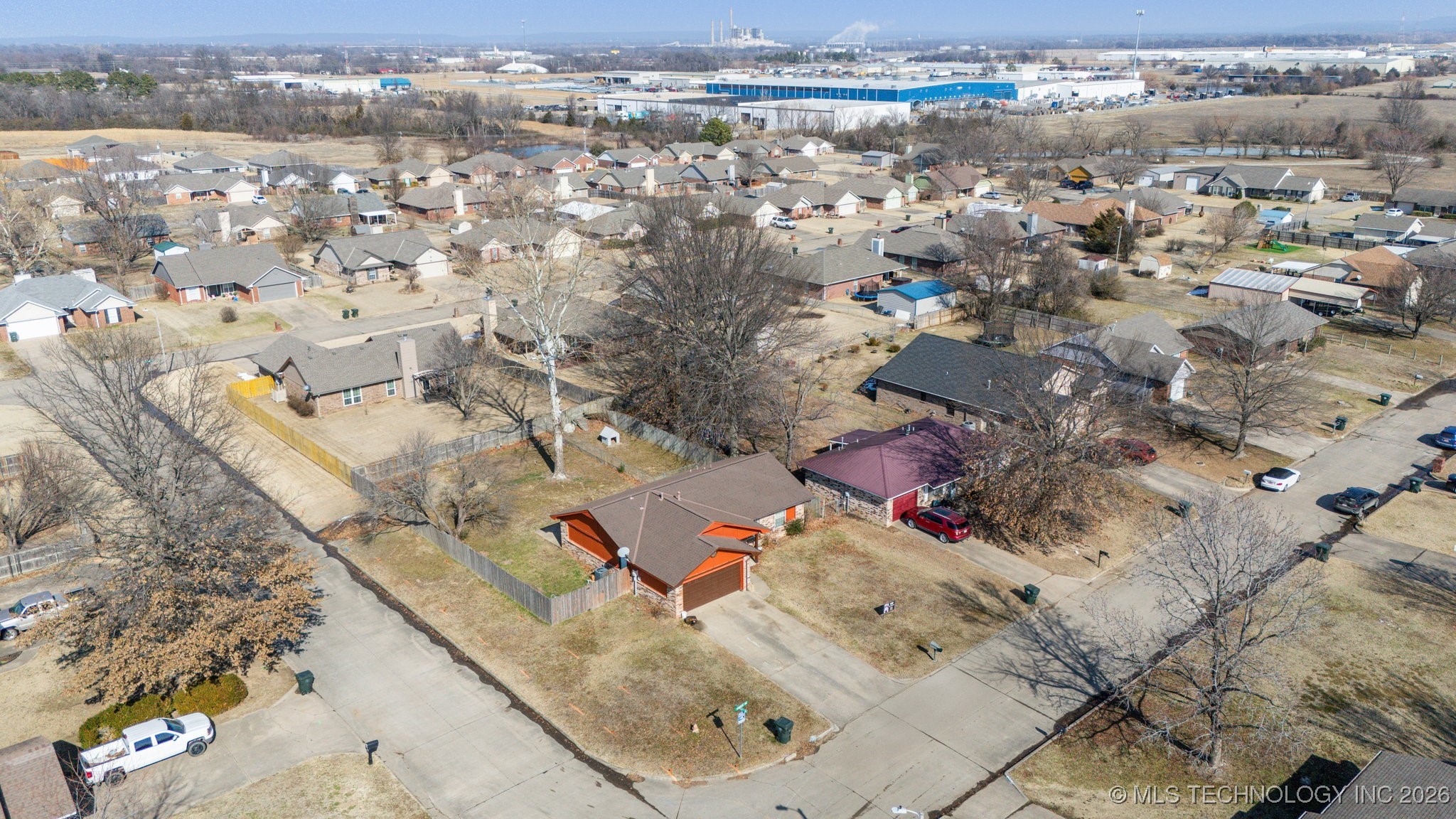 3600 Jennifer Property Photo 28