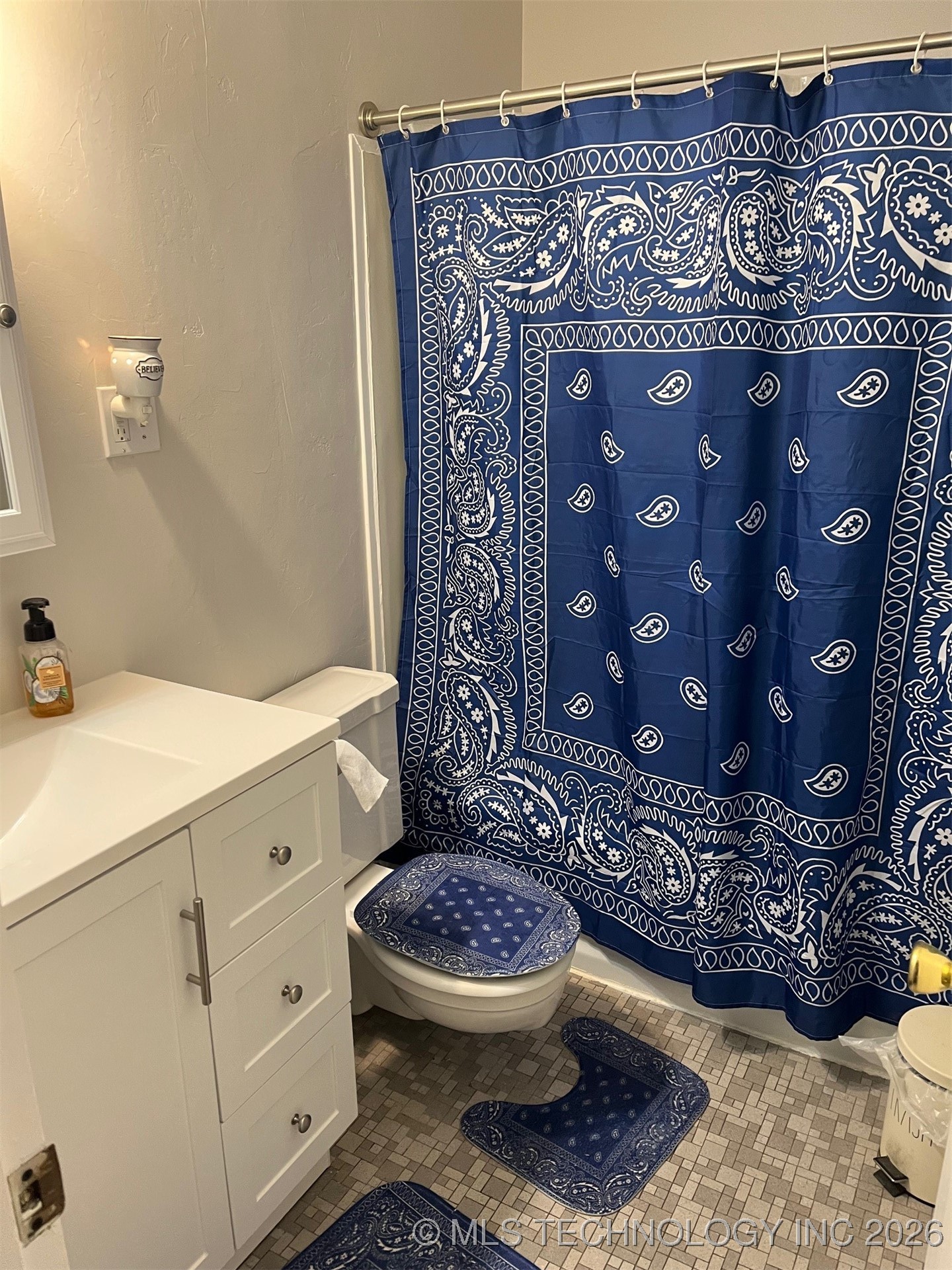 4008 State Street Property Photo 5