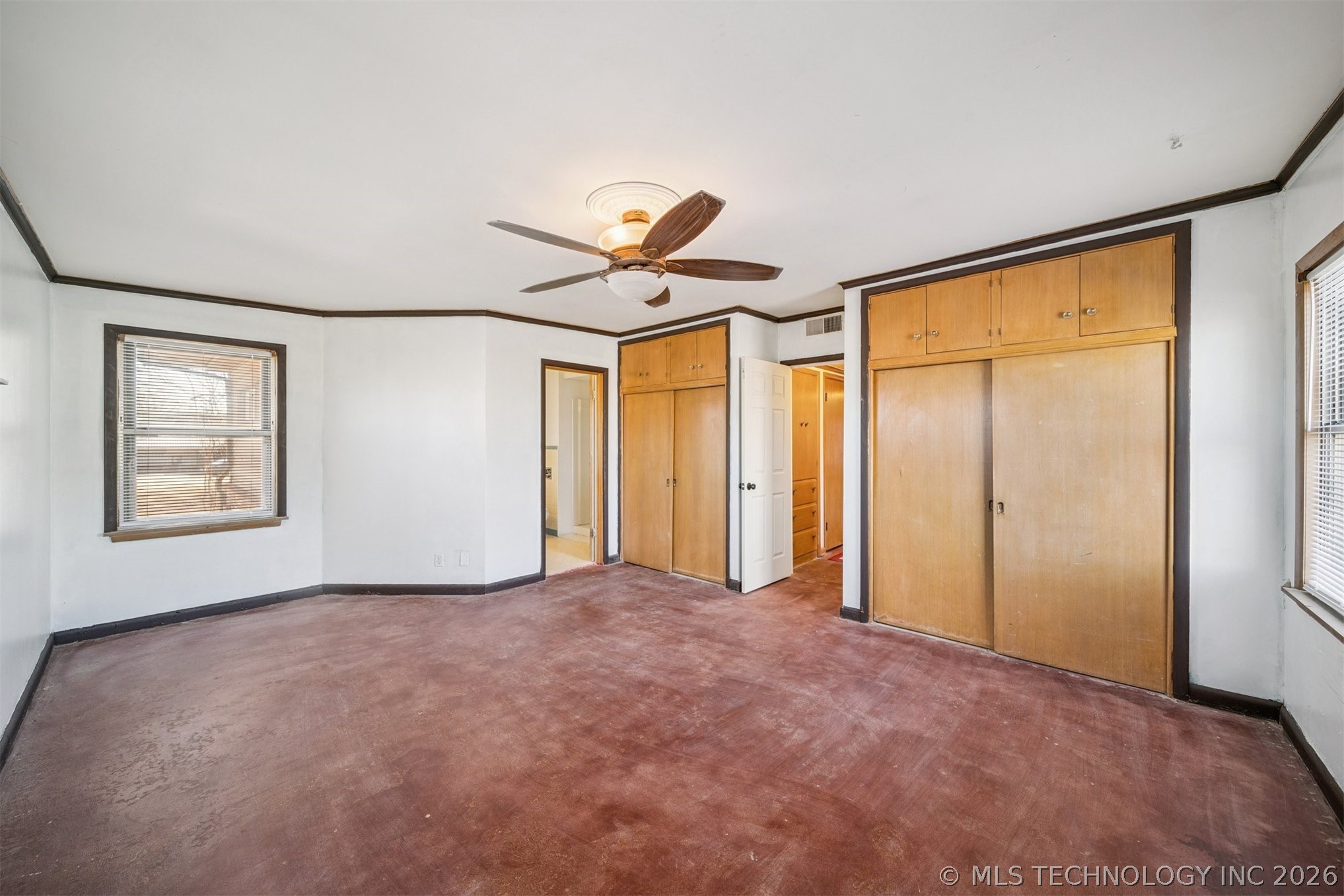 1315 W 49th Street Property Photo 17