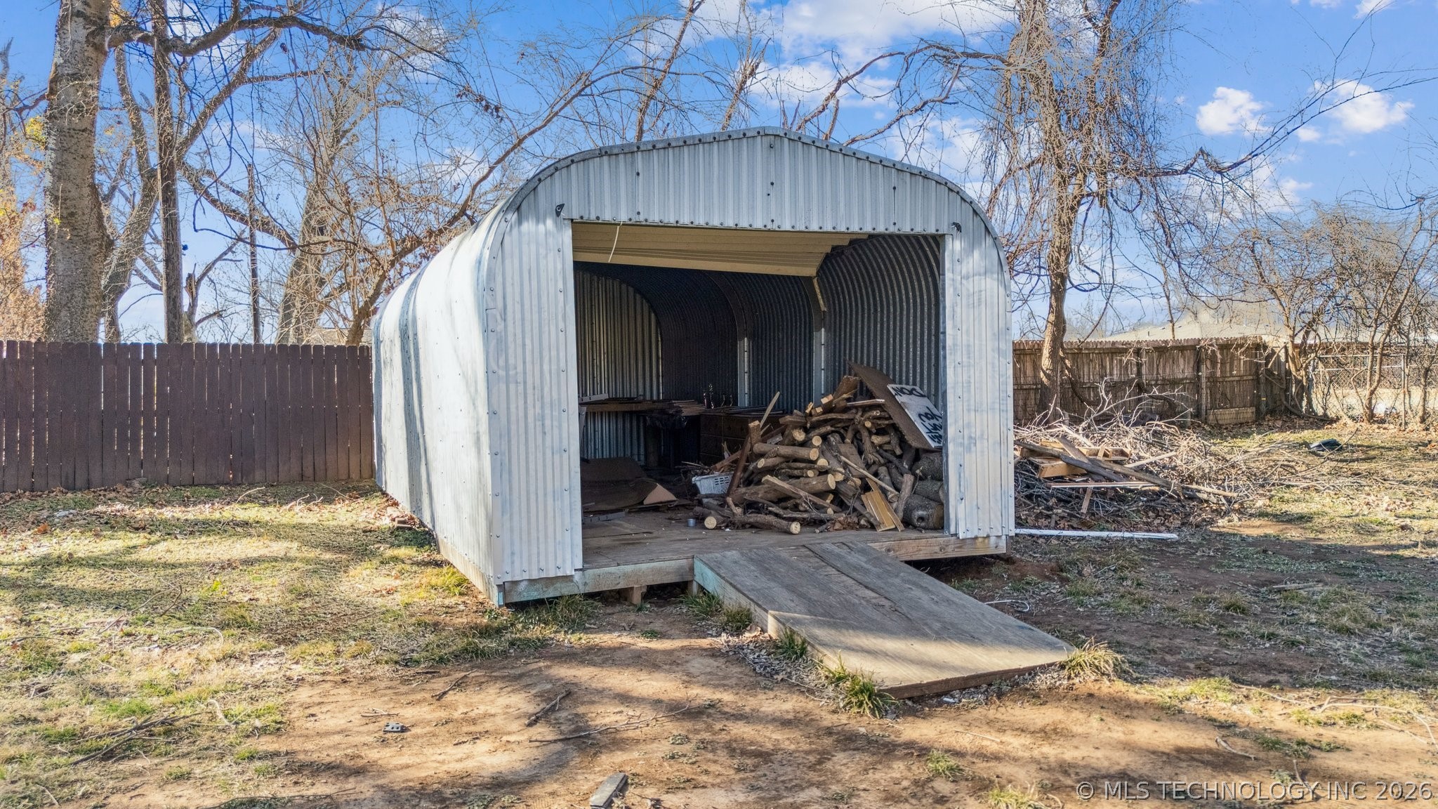 1315 W 49th Street Property Photo 33