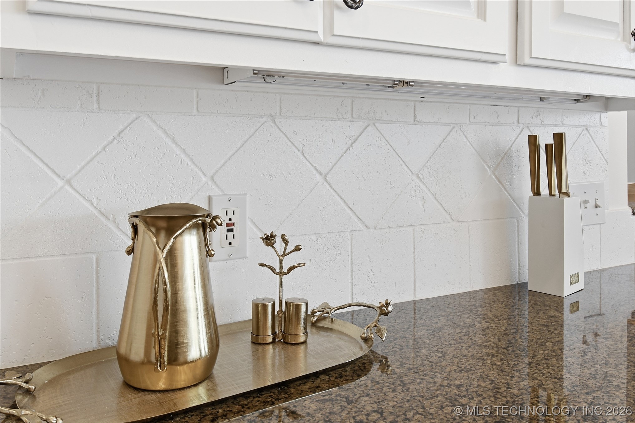 4912 E 104th Place Property Photo 21