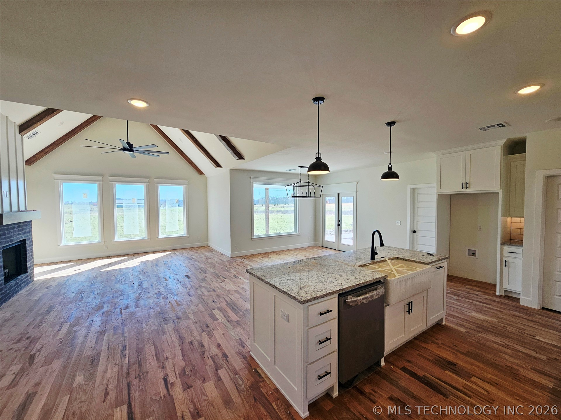 21481 S 4190 Road Property Photo 5