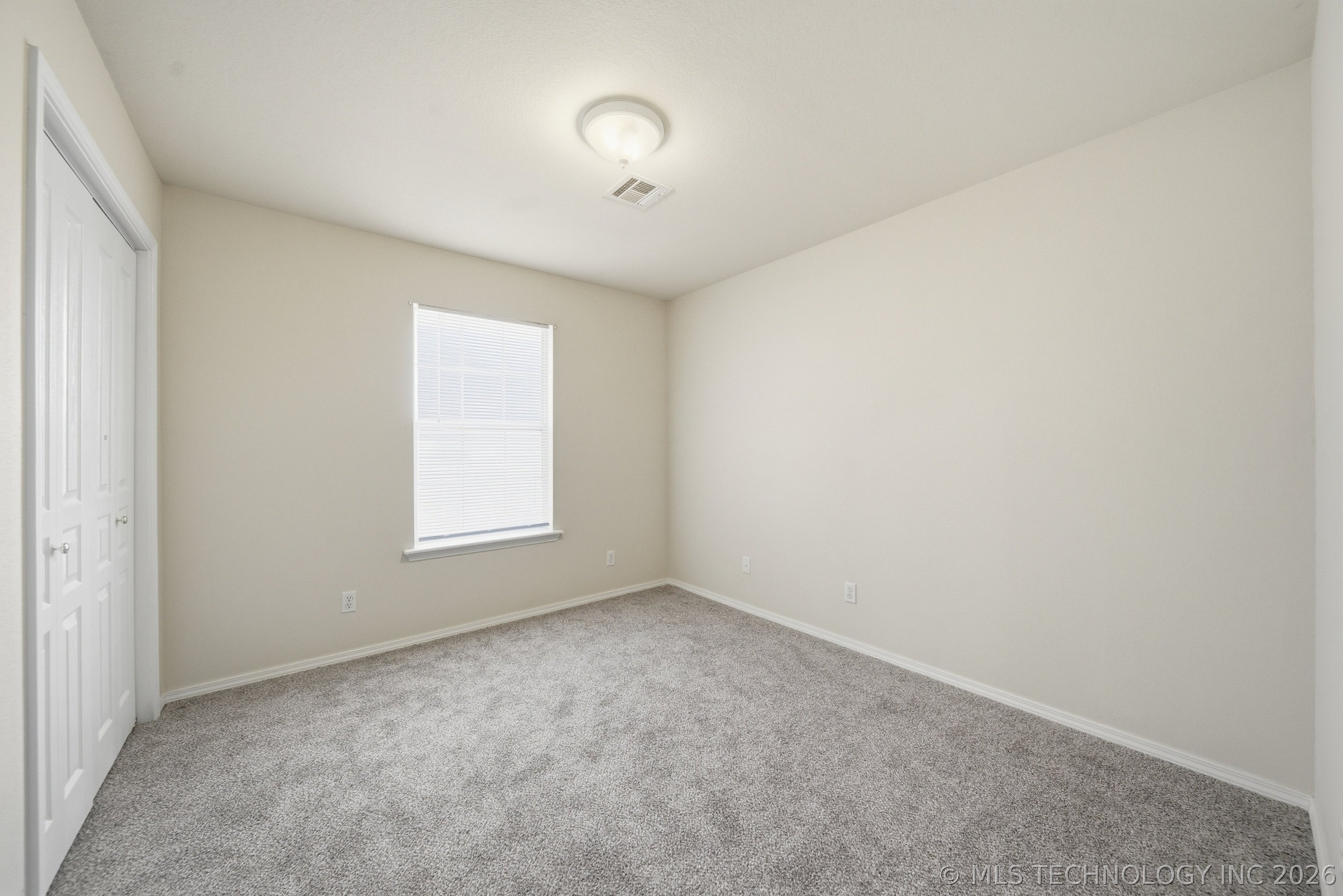 2310 S Hickory Street Property Photo 11