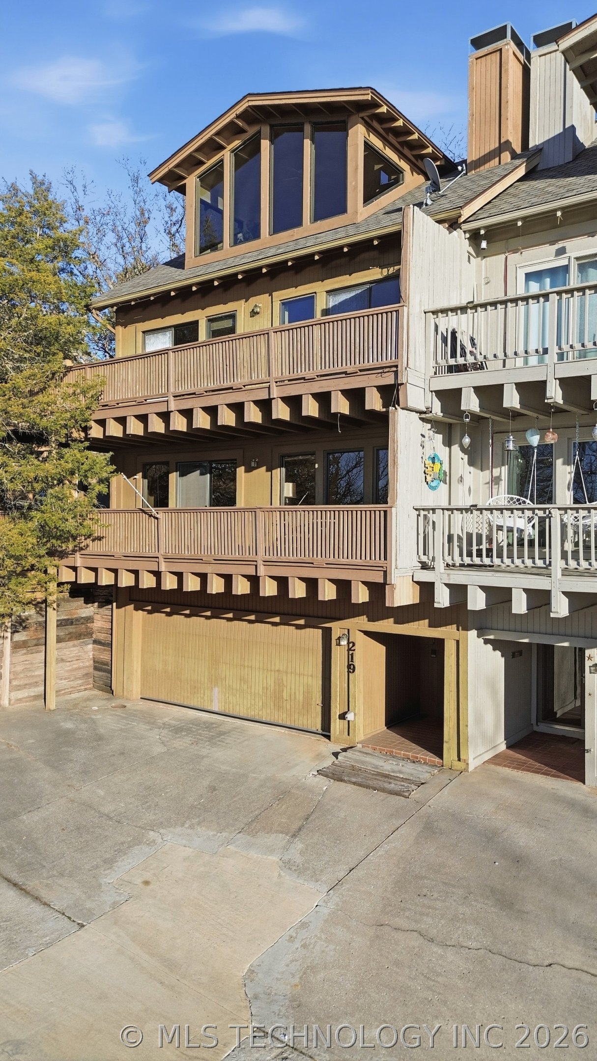 219 Cedar Lane 219 Property Photo 3