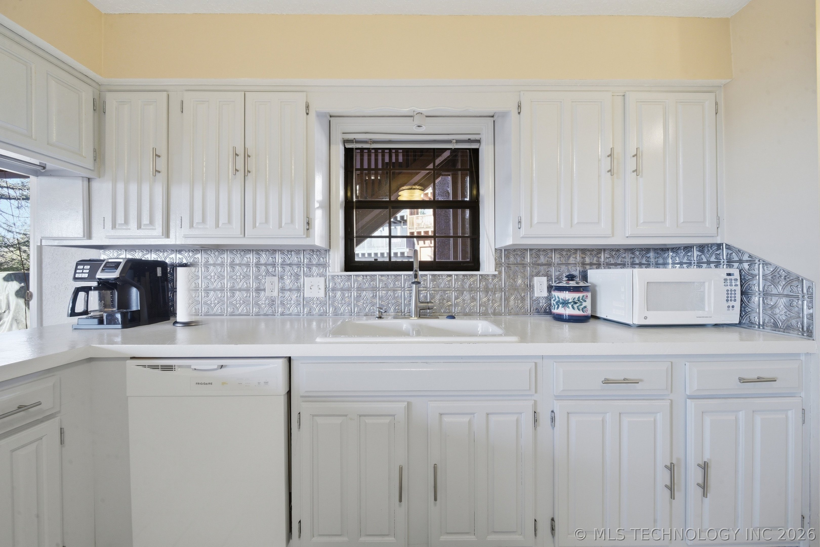 219 Cedar Lane 219 Property Photo 14