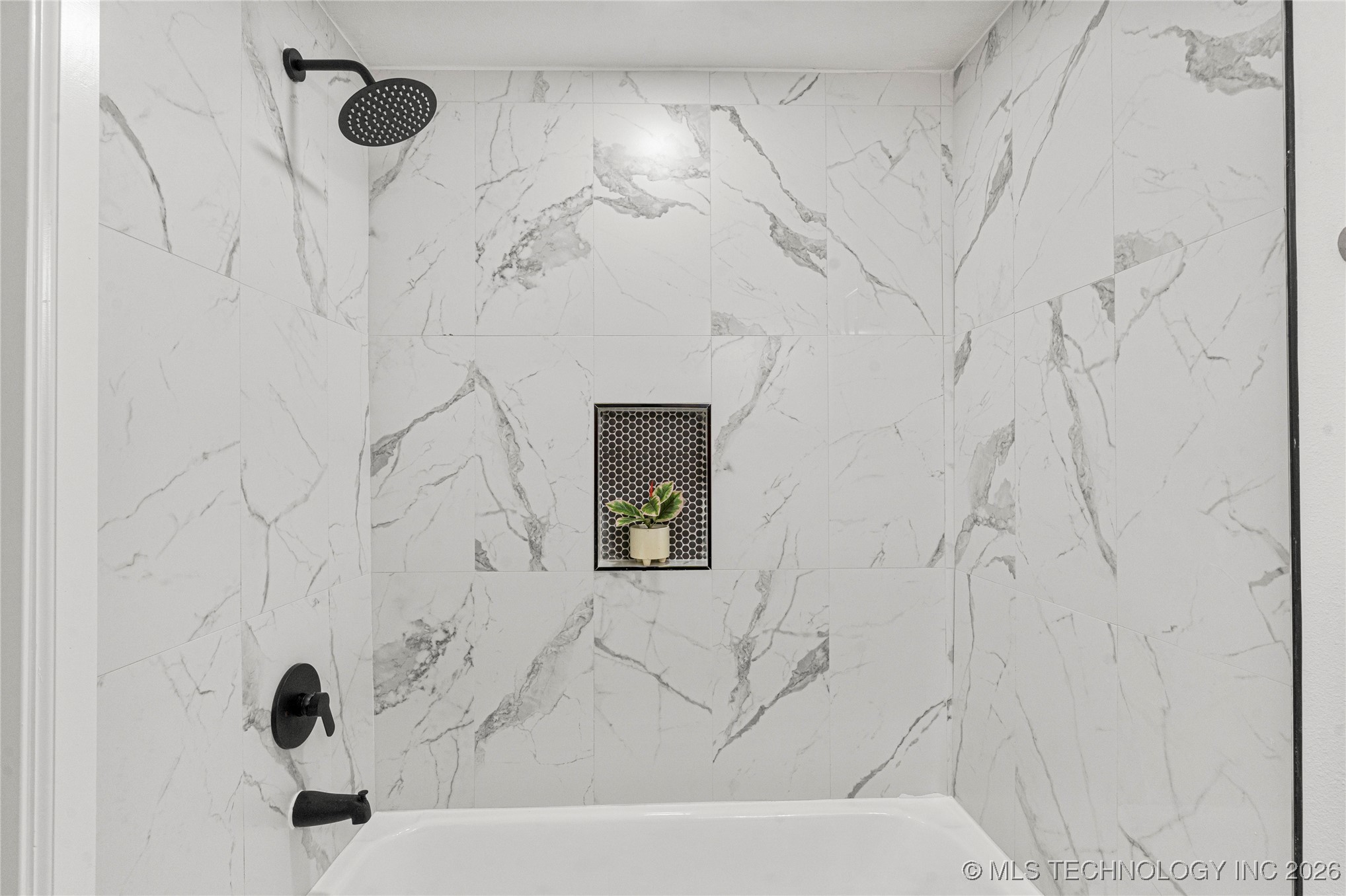 1901 N Atlanta Avenue Property Photo 32