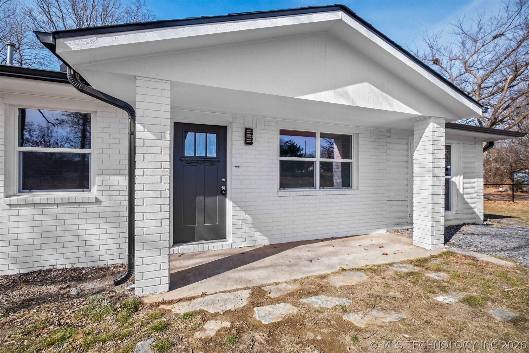 15359 N Medlin Road Property Photo 4