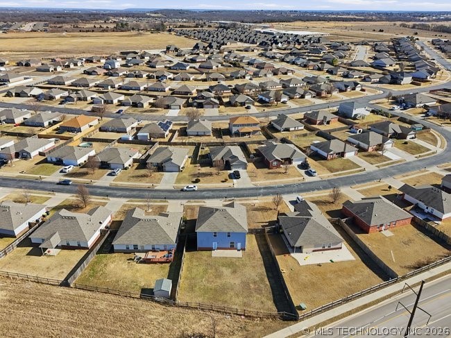 14760 S Fern Place Property Photo 7