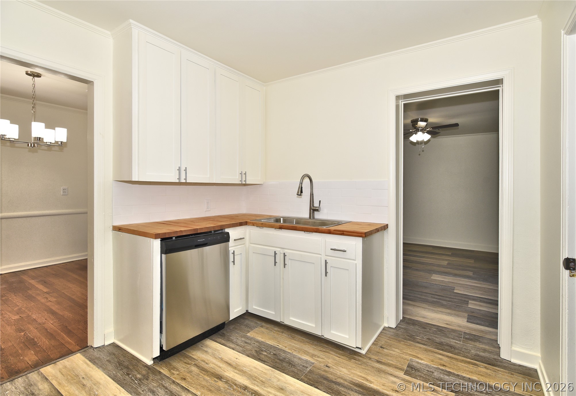 6329 E 4th Place Property Photo 8