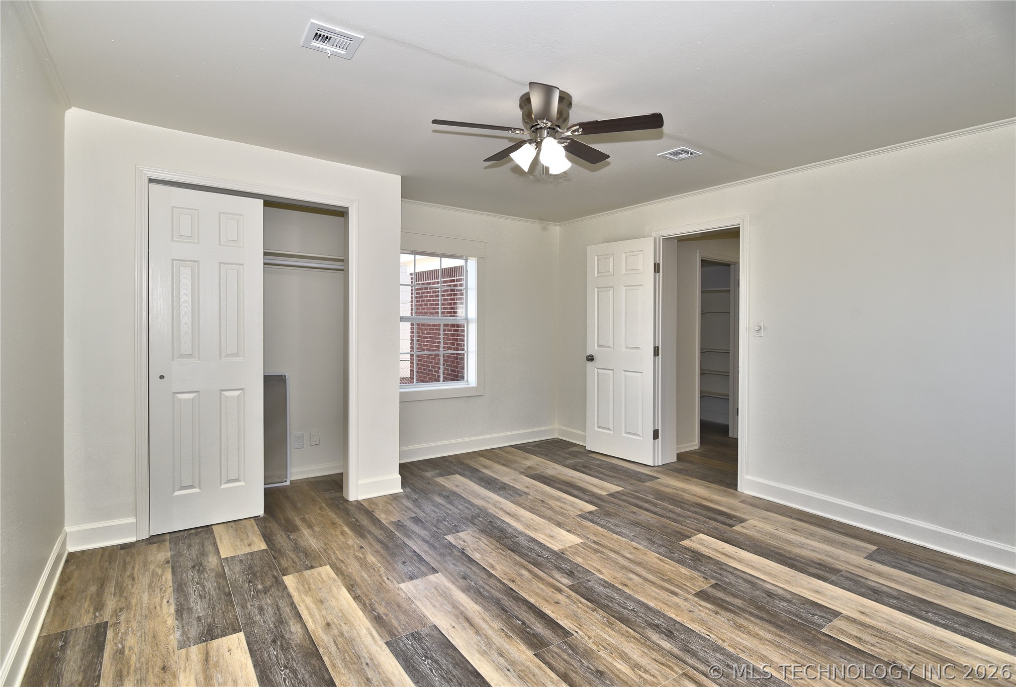 6329 E 4th Place Property Photo 14