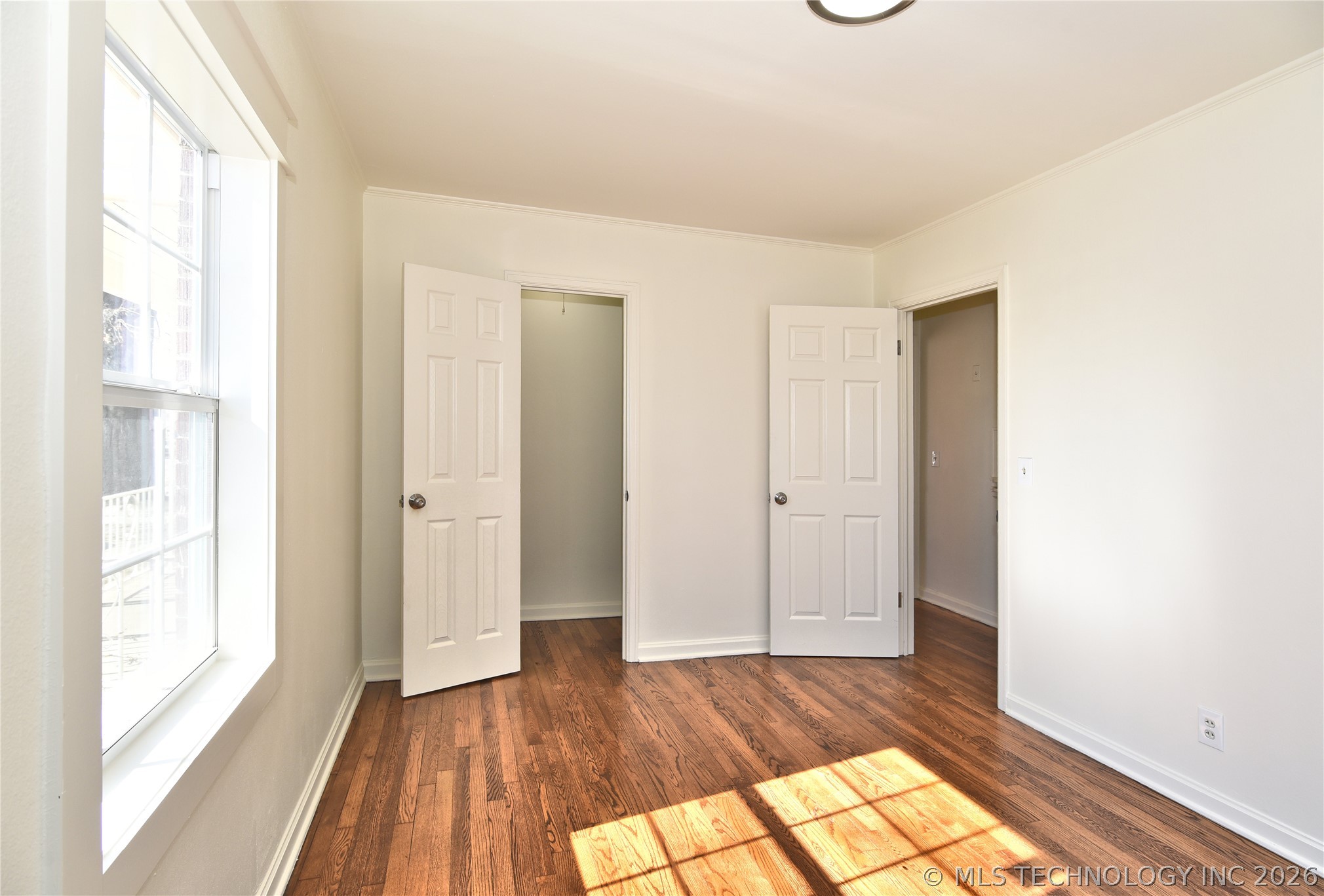 6329 E 4th Place Property Photo 16